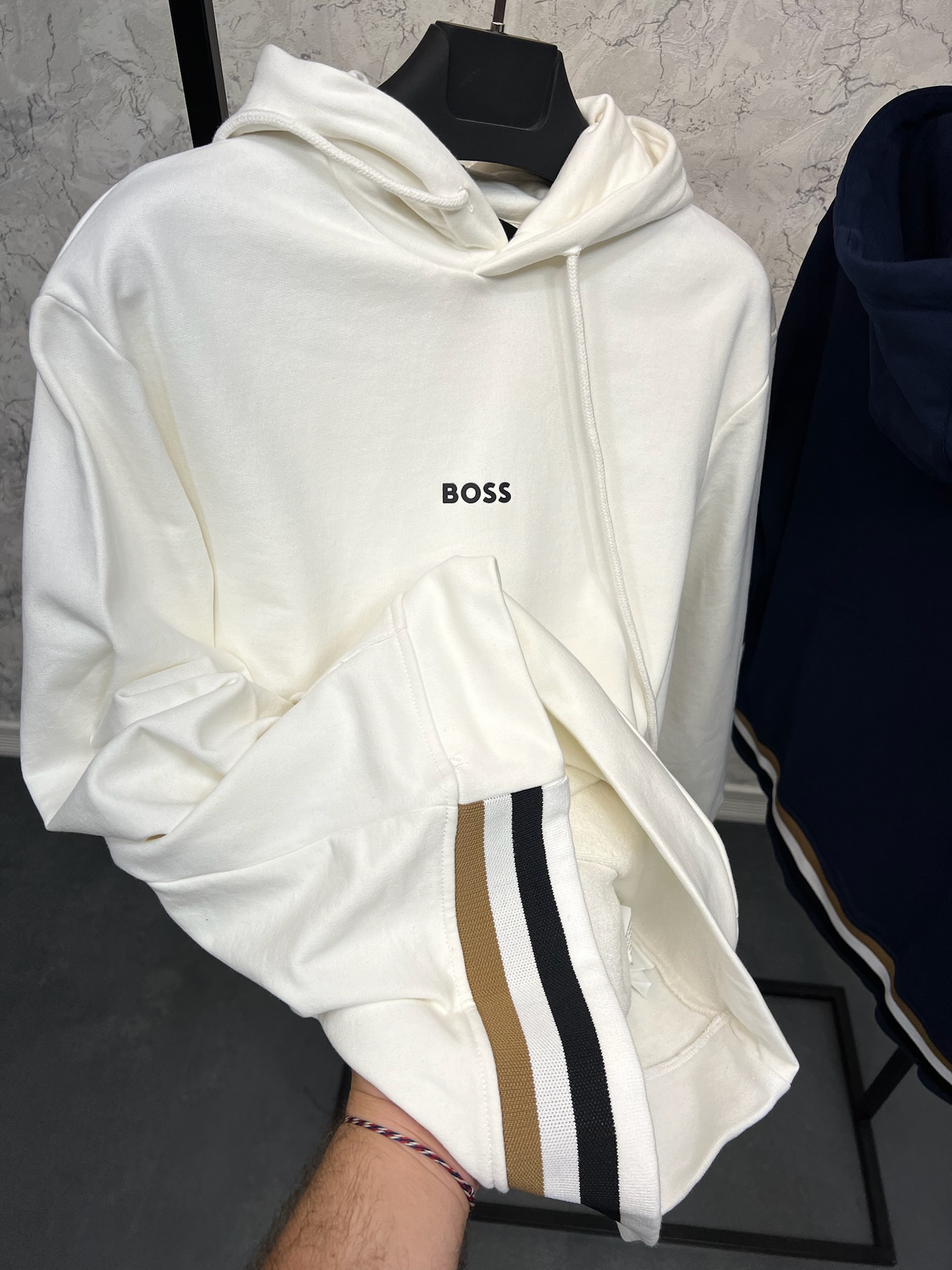 Erkek%20Normal%20%20Fit%20Sweatshirt%20%2025K003B