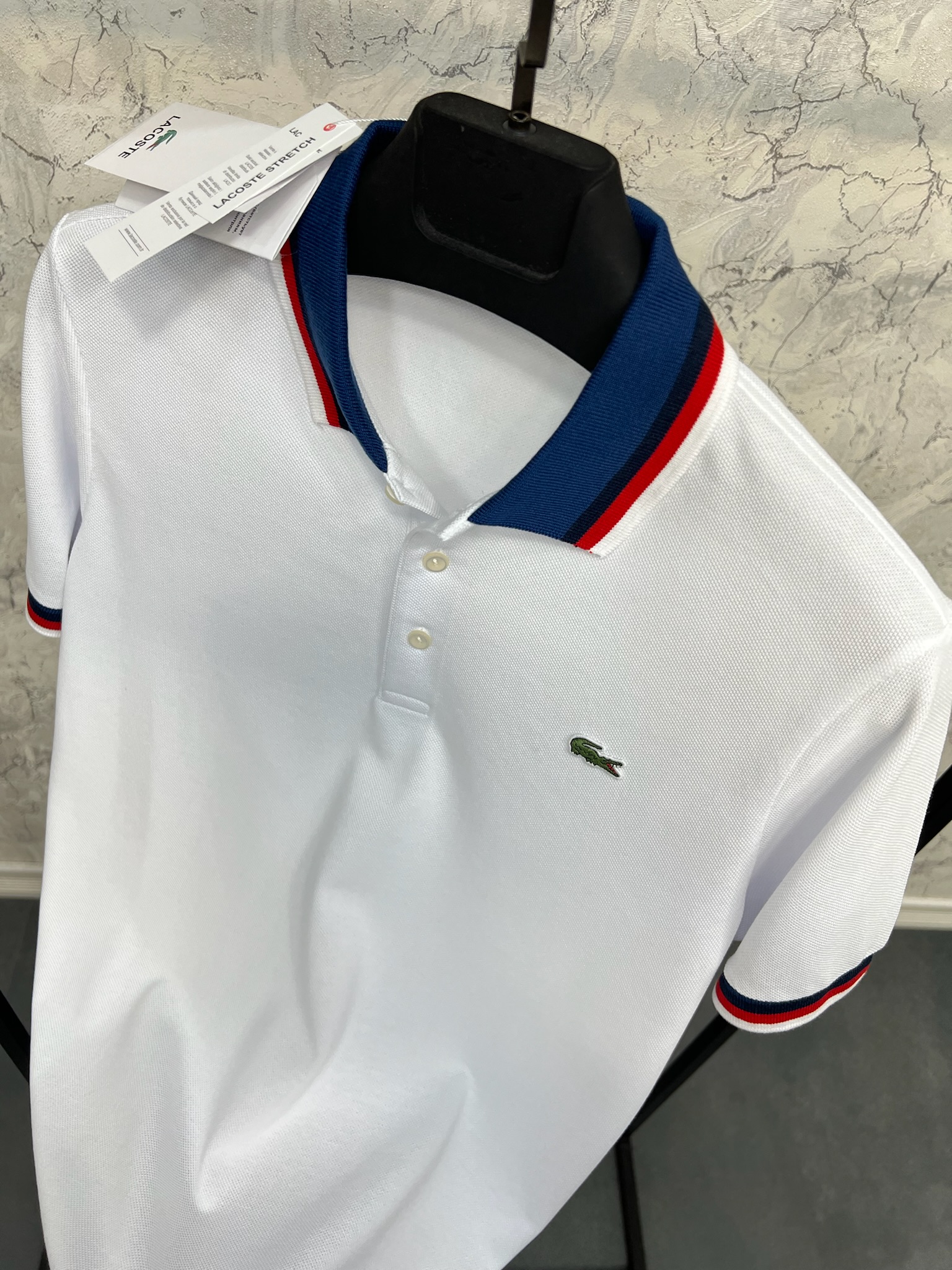 Erkek%20Normal%20%20Fit%20Polo%20Yaka%20T-shirt%208045B
