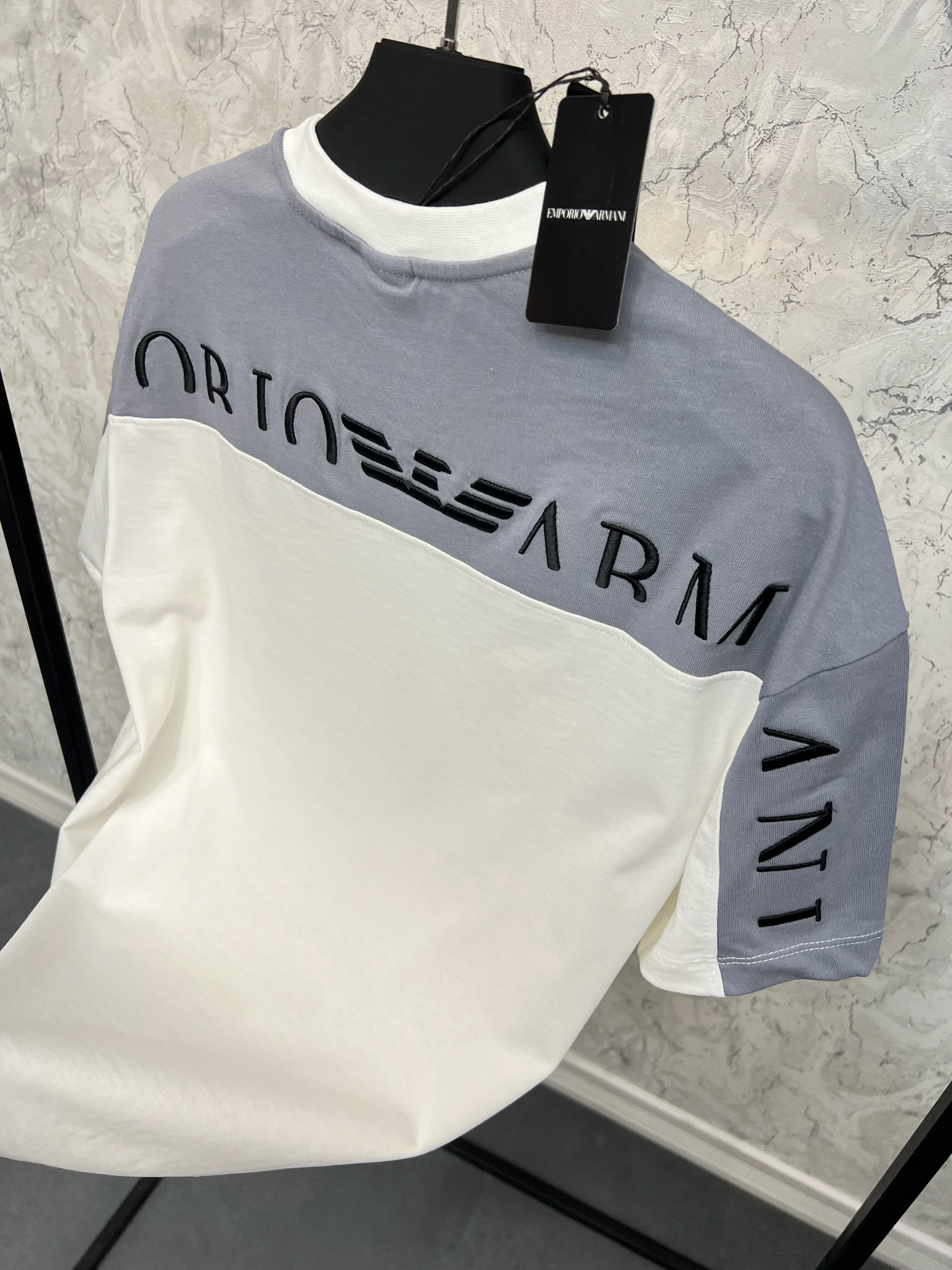 Erkek%20Normal%20%20Fit%20Tshirt%2024T127B