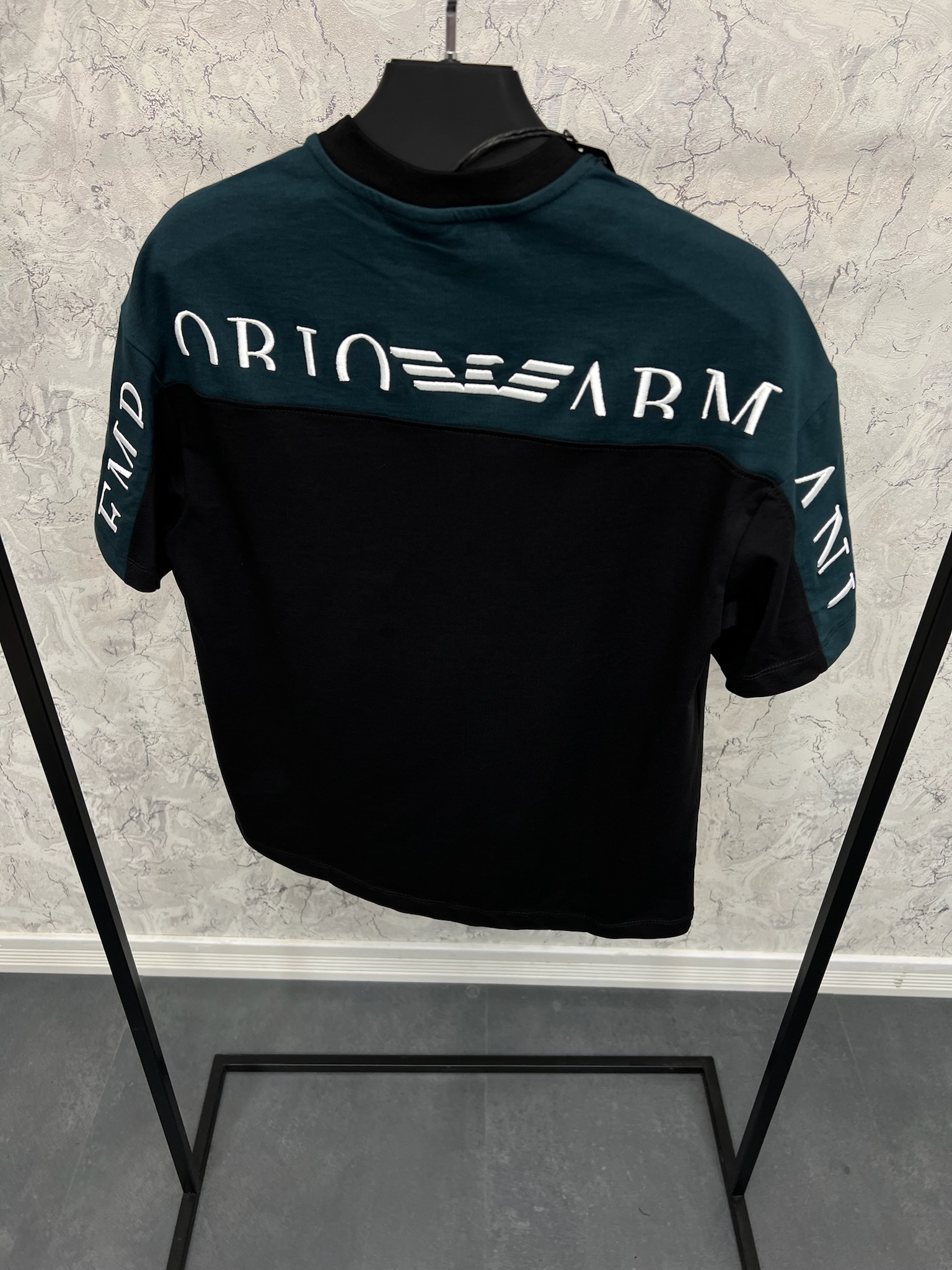 Erkek%20Normal%20%20Fit%20Tshirt%2024T127S