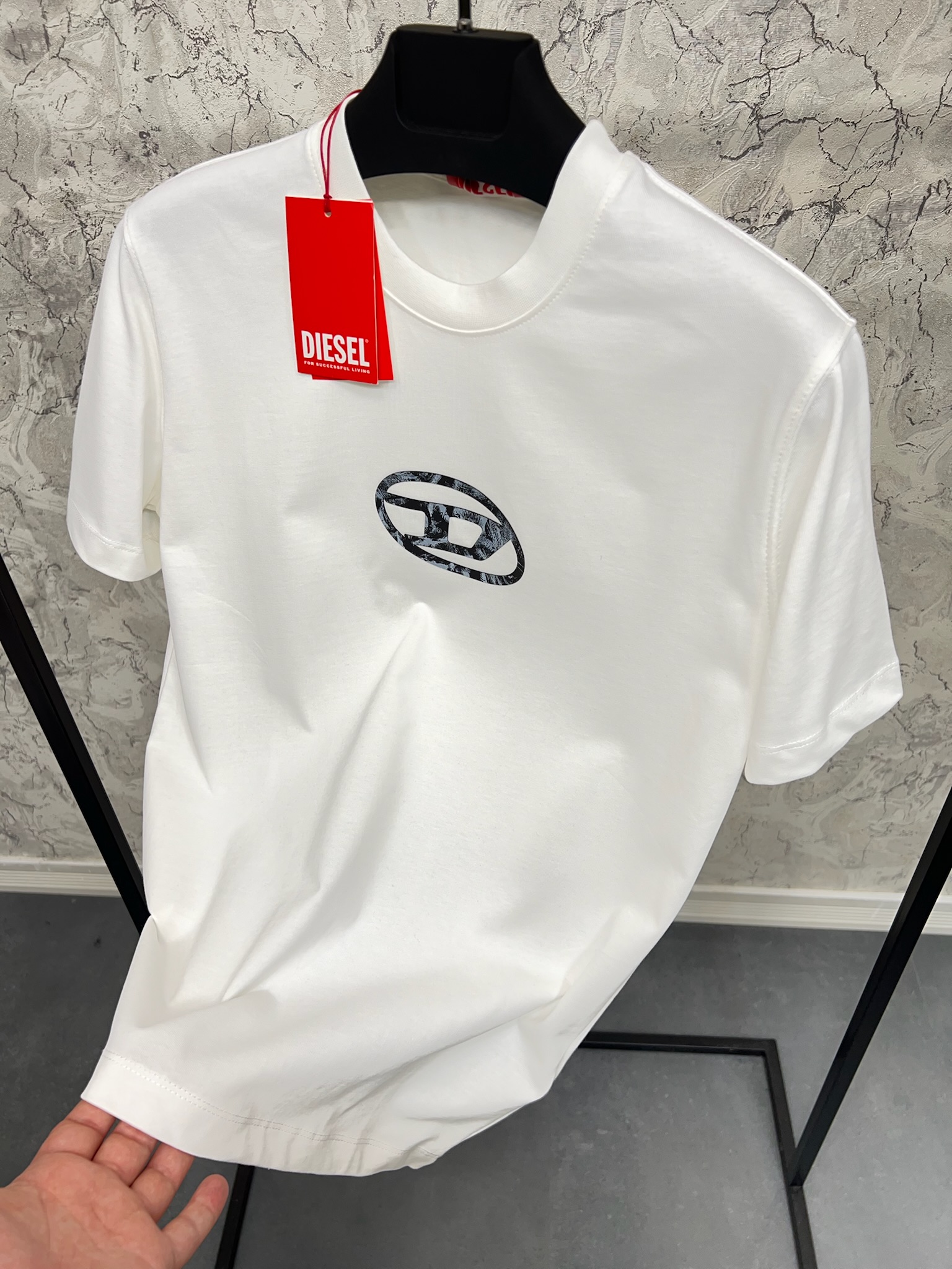 Erkek%20Normal%20%20Fit%20Tshirt%2024T115B