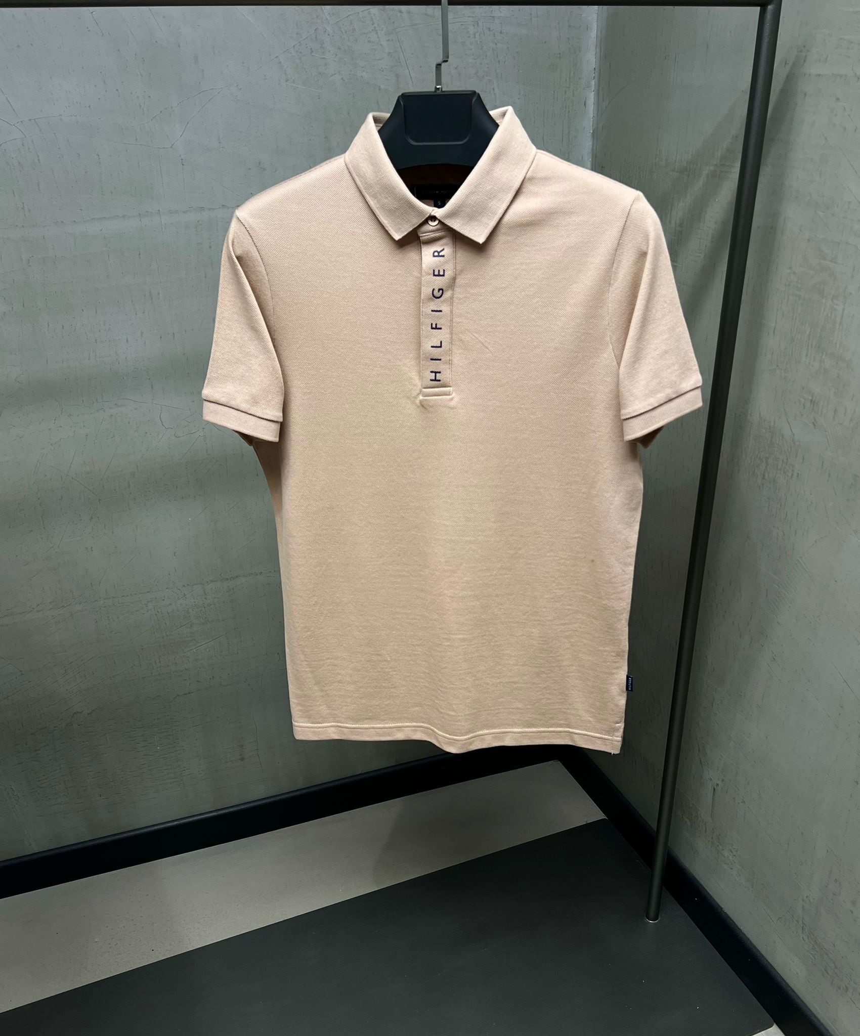 Erkek%20Normal%20%20Fit%20Polo%20Yaka%20T-shirt%208207T