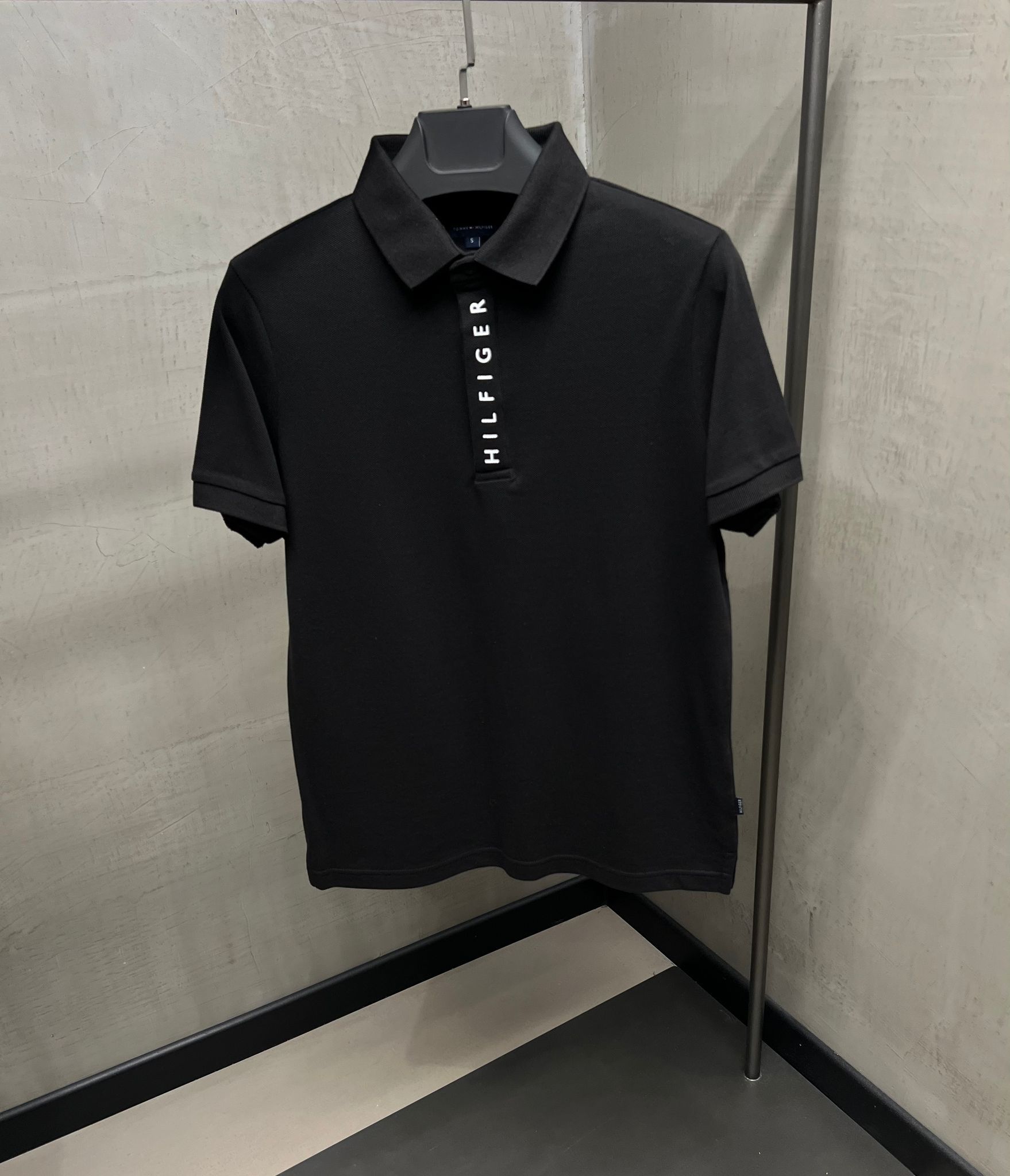 Erkek%20Normal%20%20Fit%20Polo%20Yaka%20T-shirt%208207S