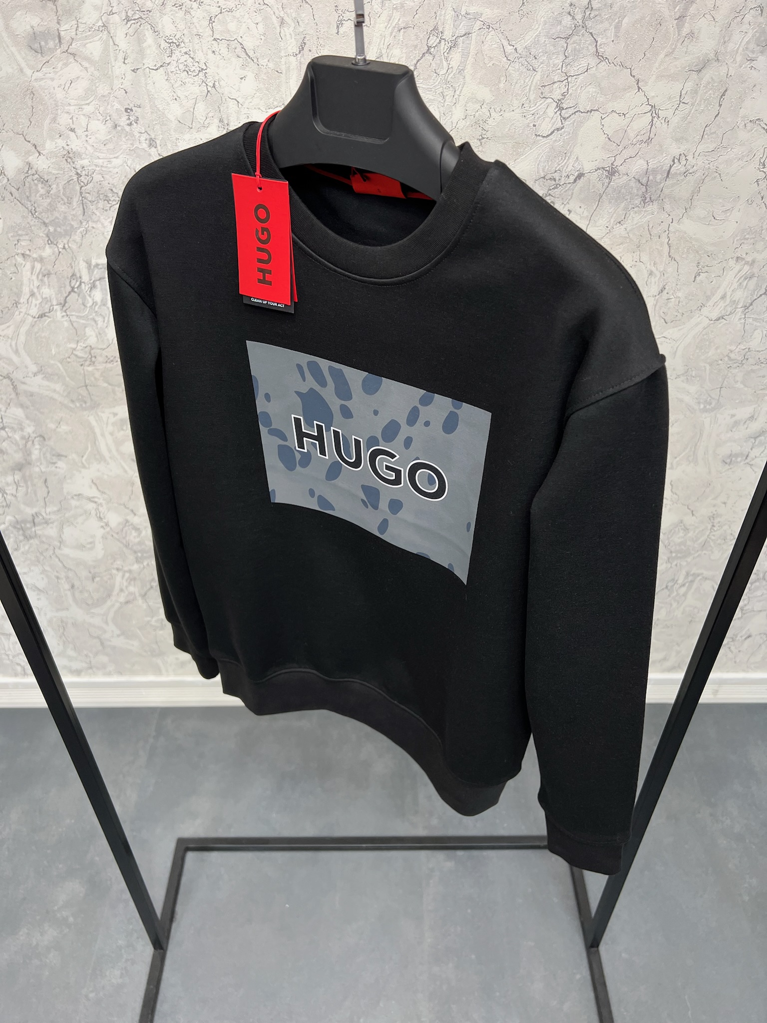 Erkek%20Normal%20%20Fit%20Sweatshirt%20%20%2025K0673S