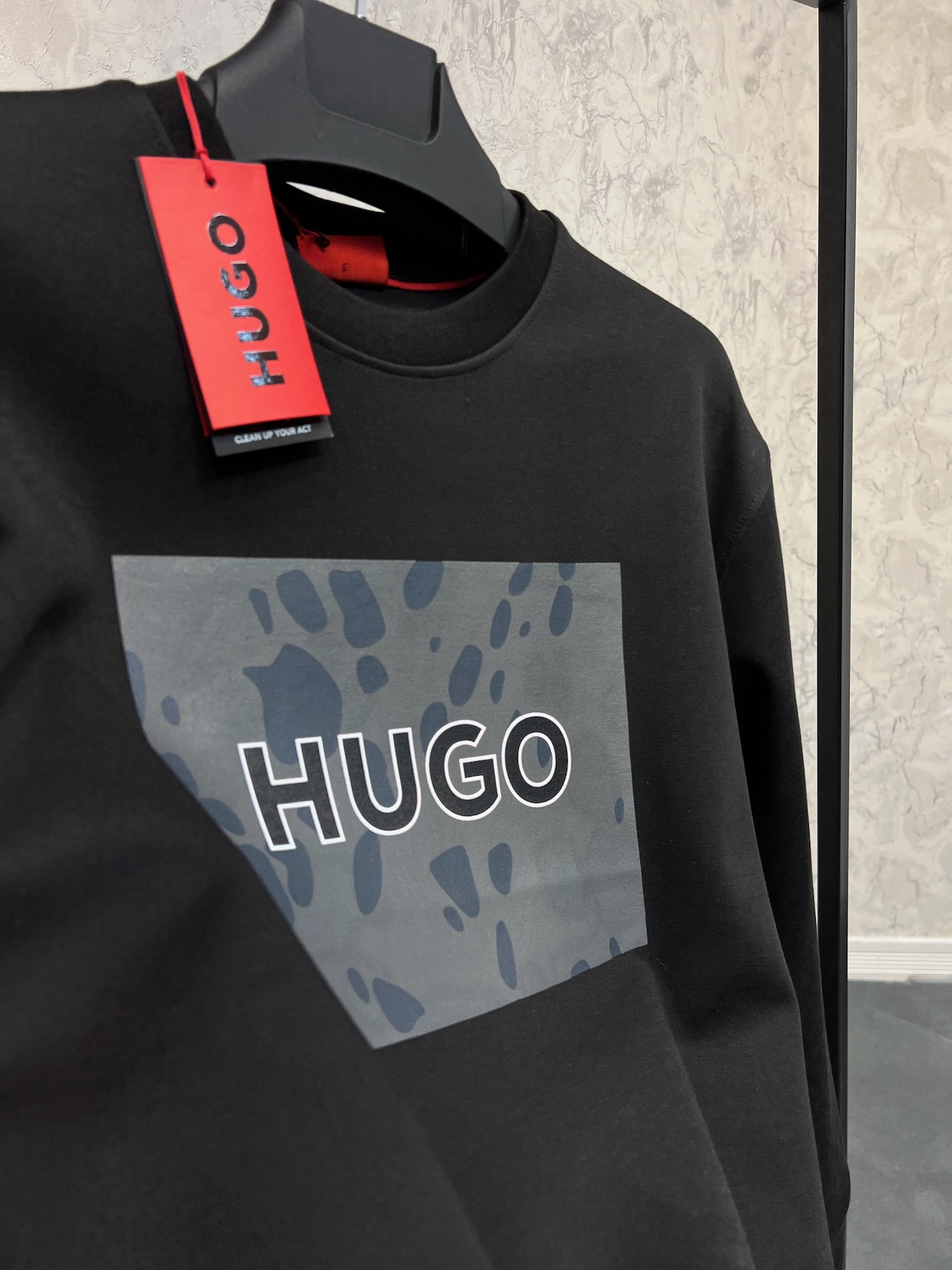 Erkek%20Normal%20%20Fit%20Sweatshirt%20%20%2025K0673S