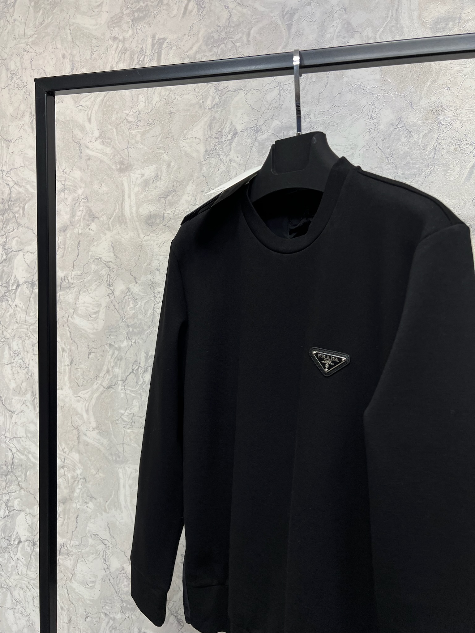 Erkek%20Normal%20%20Fit%20Sweatshirt%2025K053S