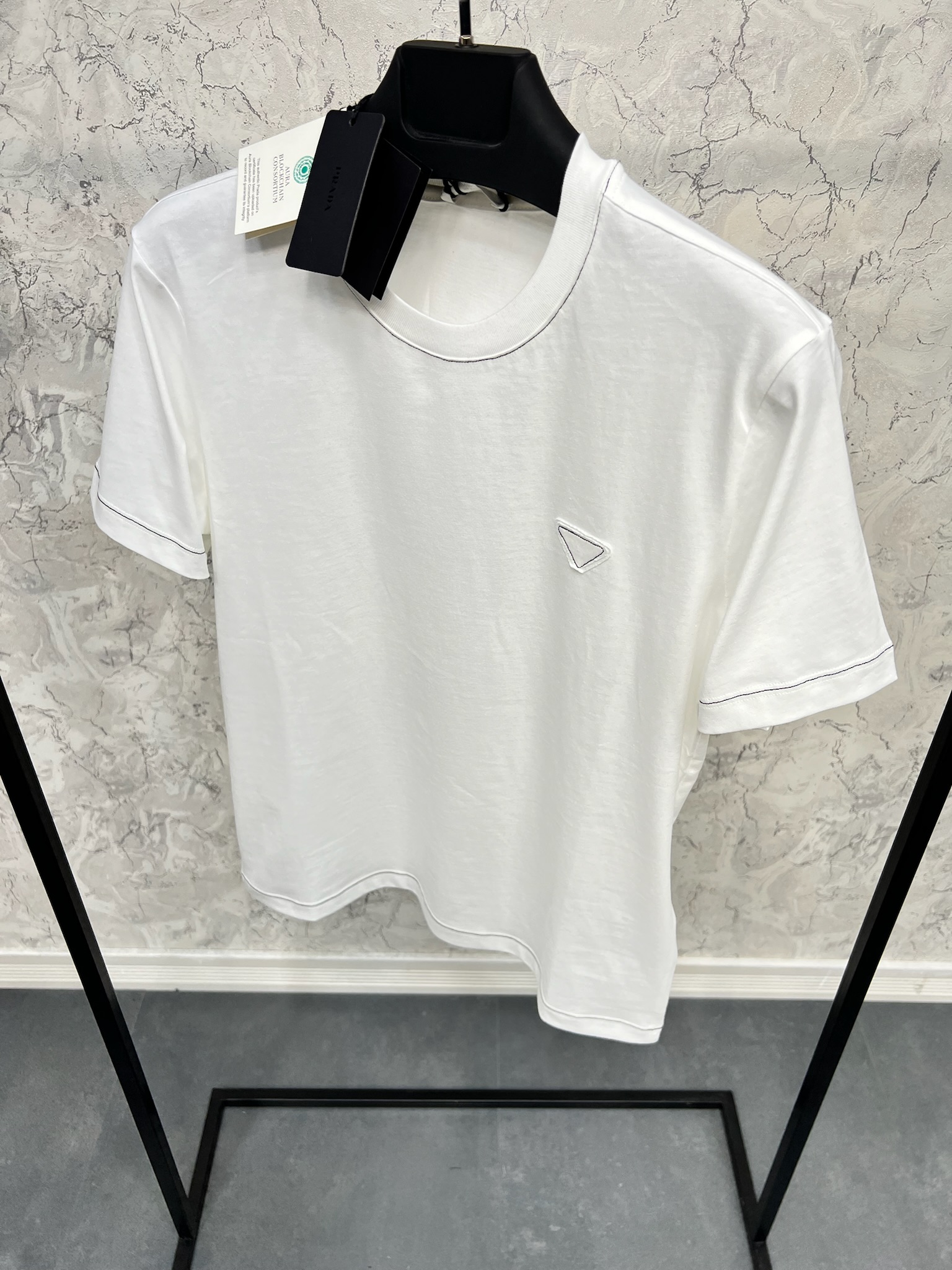 Erkek%20Normal%20%20Fit%20Tshirt%2024T75B