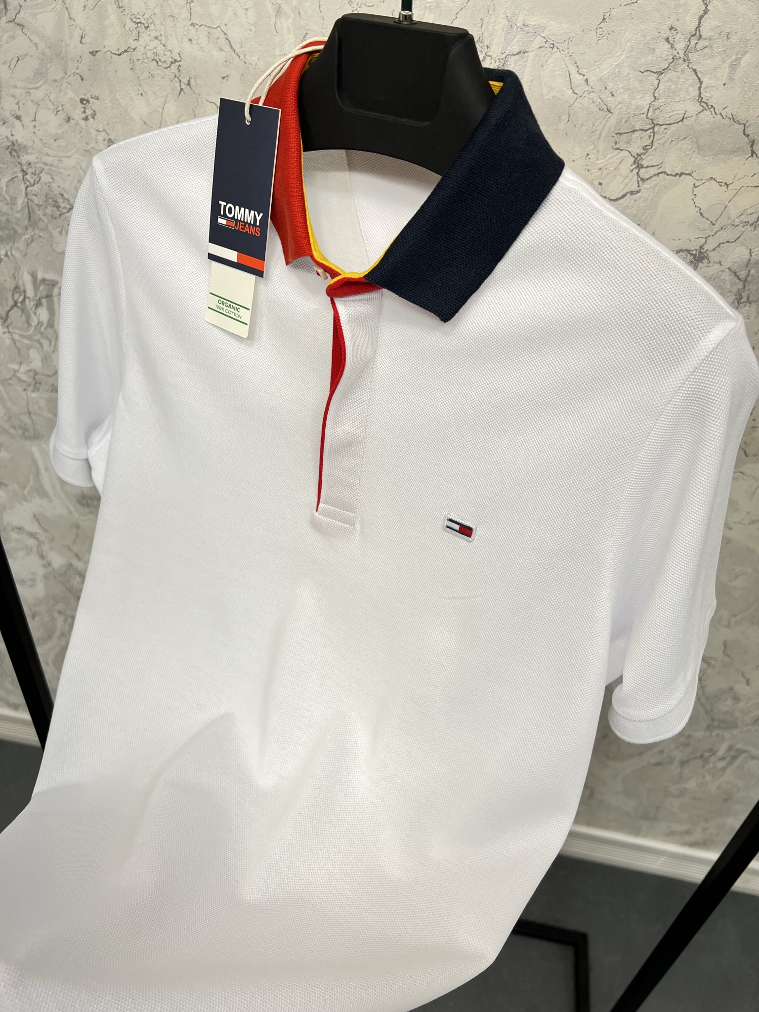 Erkek%20Normal%20%20%20%20Fit%20%20Beyaz%20%20Polo%20Yaka%20T-shirt%208011B