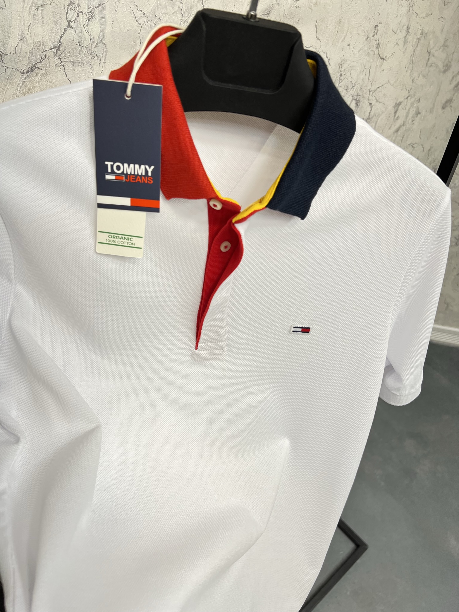 Erkek%20Normal%20%20%20%20Fit%20%20Beyaz%20%20Polo%20Yaka%20T-shirt%208011B