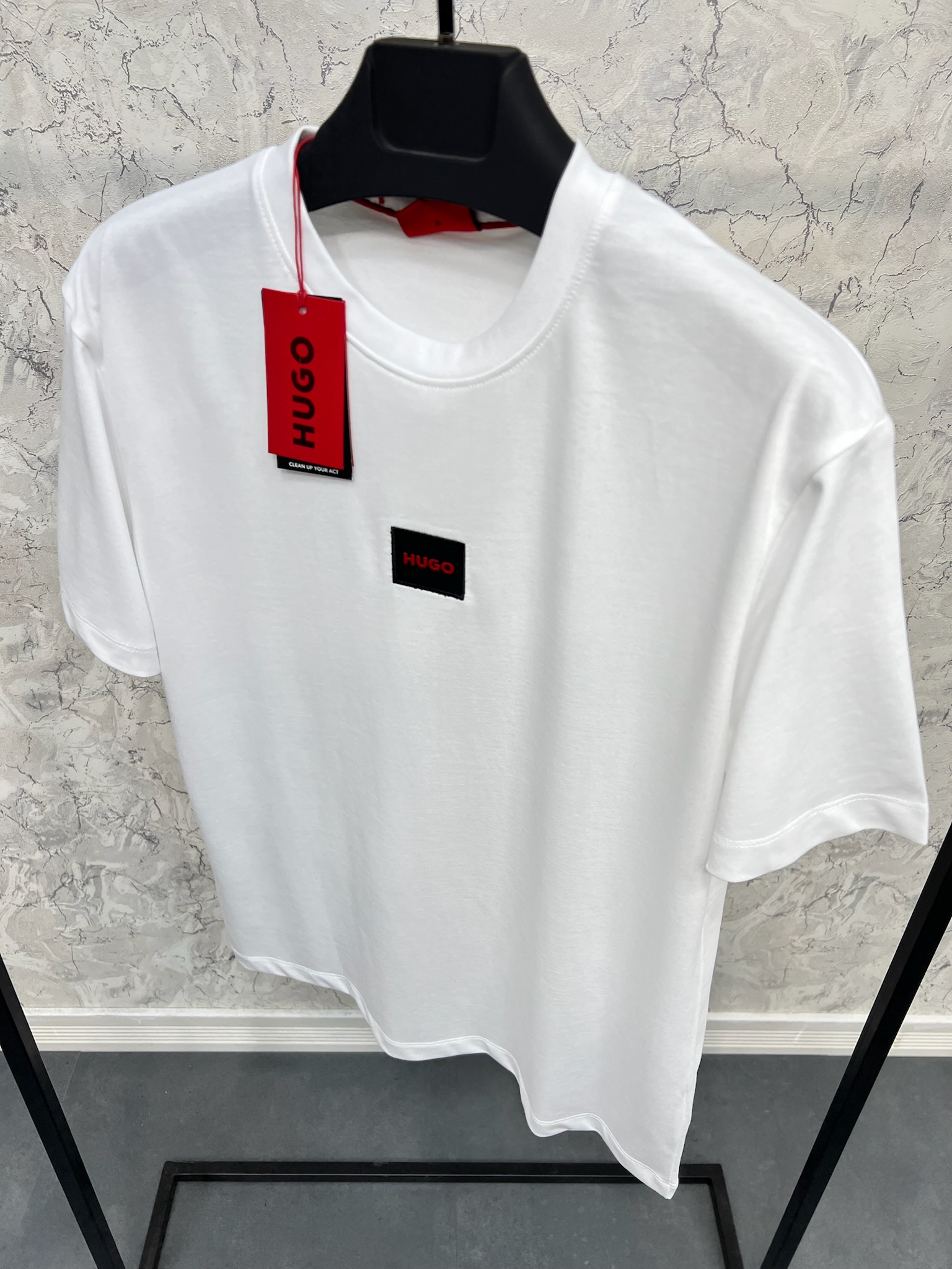 Erkek%20Normal%20Fit%20Tshirt%2024T41B