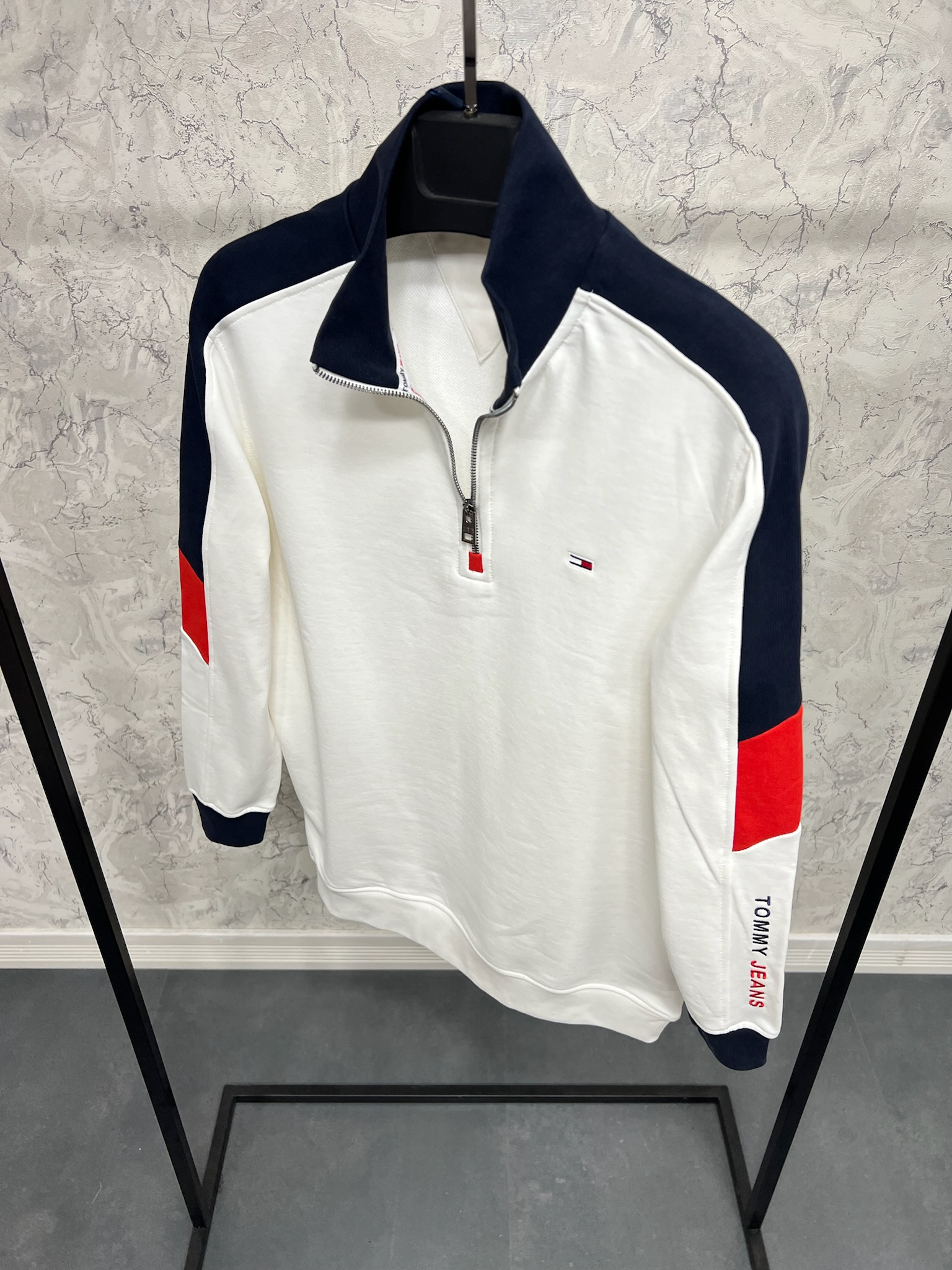 Erkek%20Normal%20%20Fit%20Sweatshirt%203536B