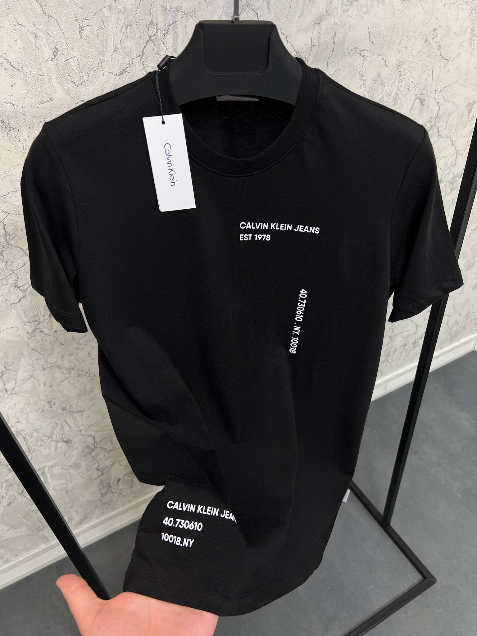 Erkek%20Slim%20Fit%20Tshirt%206037S