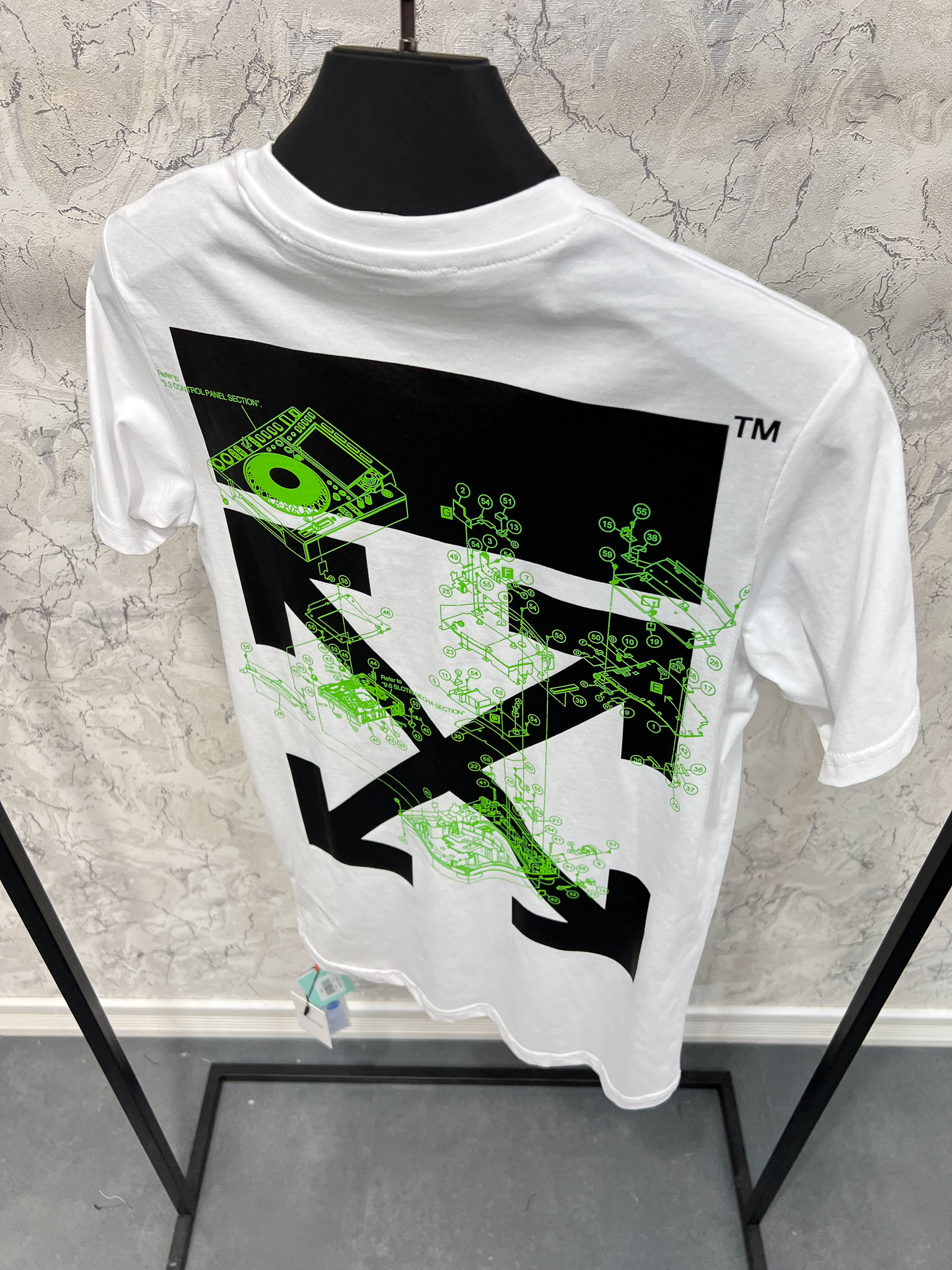 Erkek%20Long%20%20Fit%20%20Beyaz%20%20Tshirt%202208B