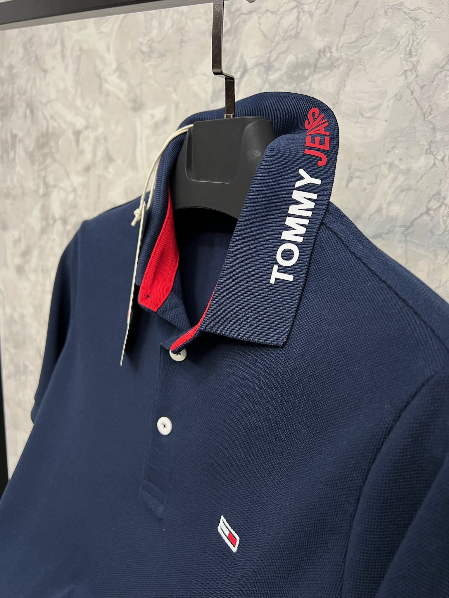 Erkek%20Normal%20%20Fit%20Polo%20Yaka%20T-shirt%208054L