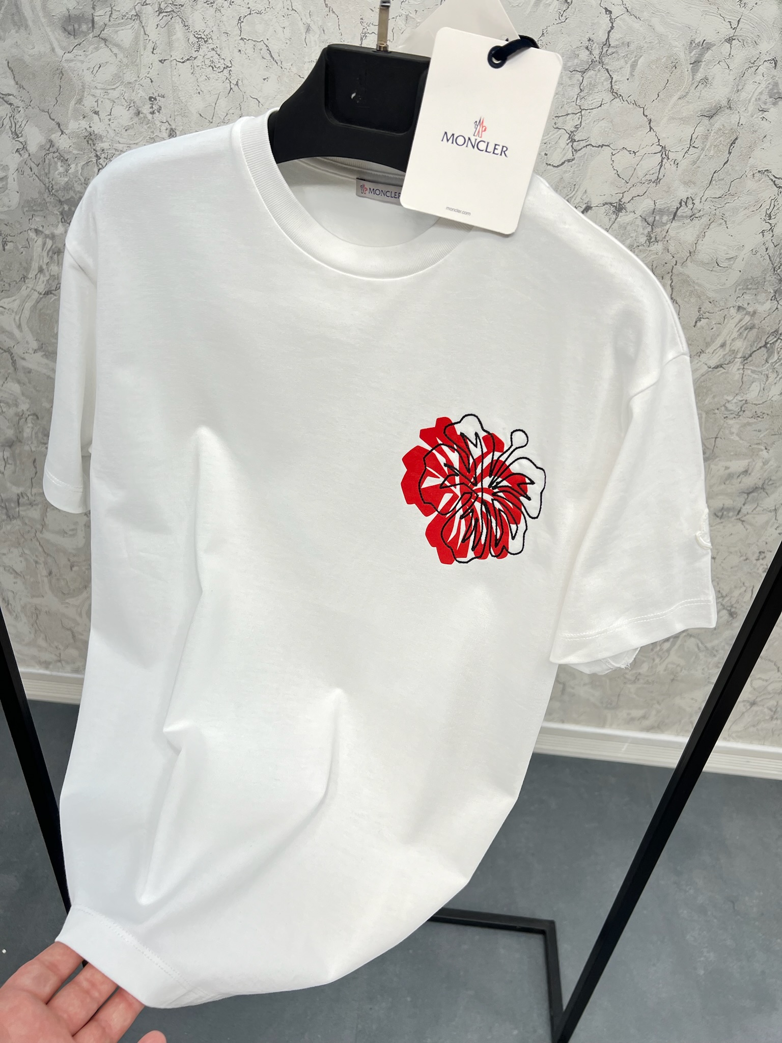 Erkek%20Normal%20%20Fit%20Tshirt%2024T92B