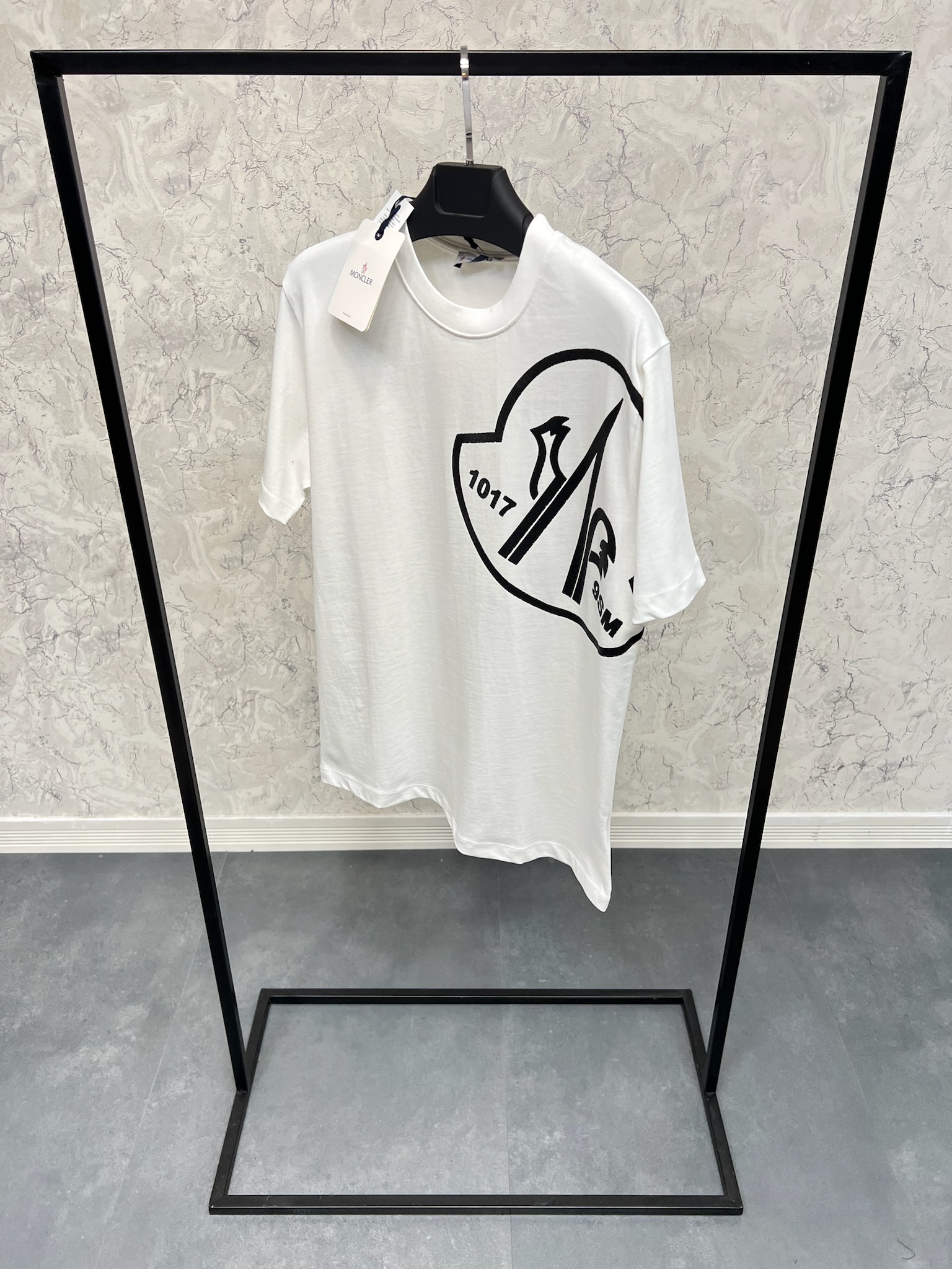 Erkek%20Normal%20%20Fit%20Tshirt%2024T96B