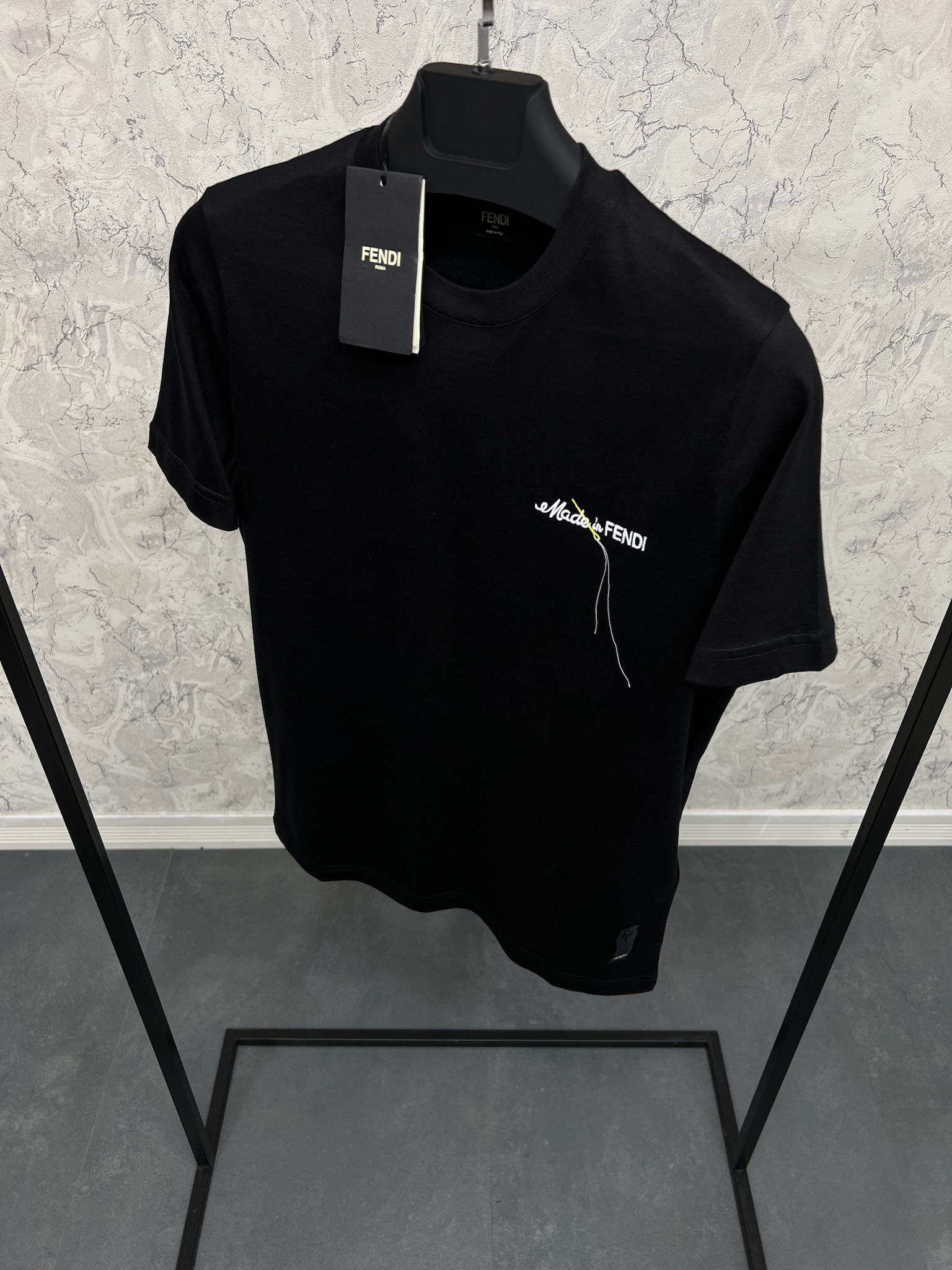 Erkek%20Normal%20%20Fit%20Tshirt%2024T97S