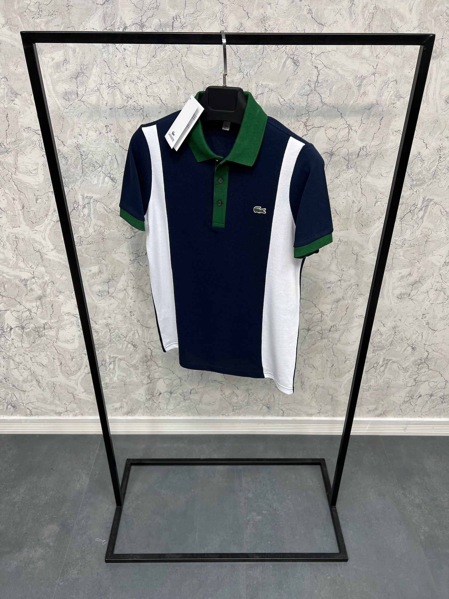 Erkek%20Normal%20%20Fit%20Polo%20Yaka%20T-shirt%208051L
