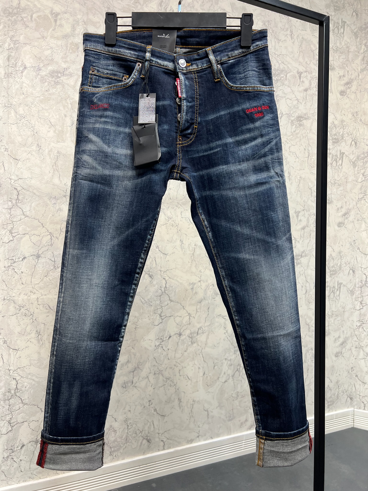 Erkek%20Slim%20Fit%20Pantolon%2025K018
