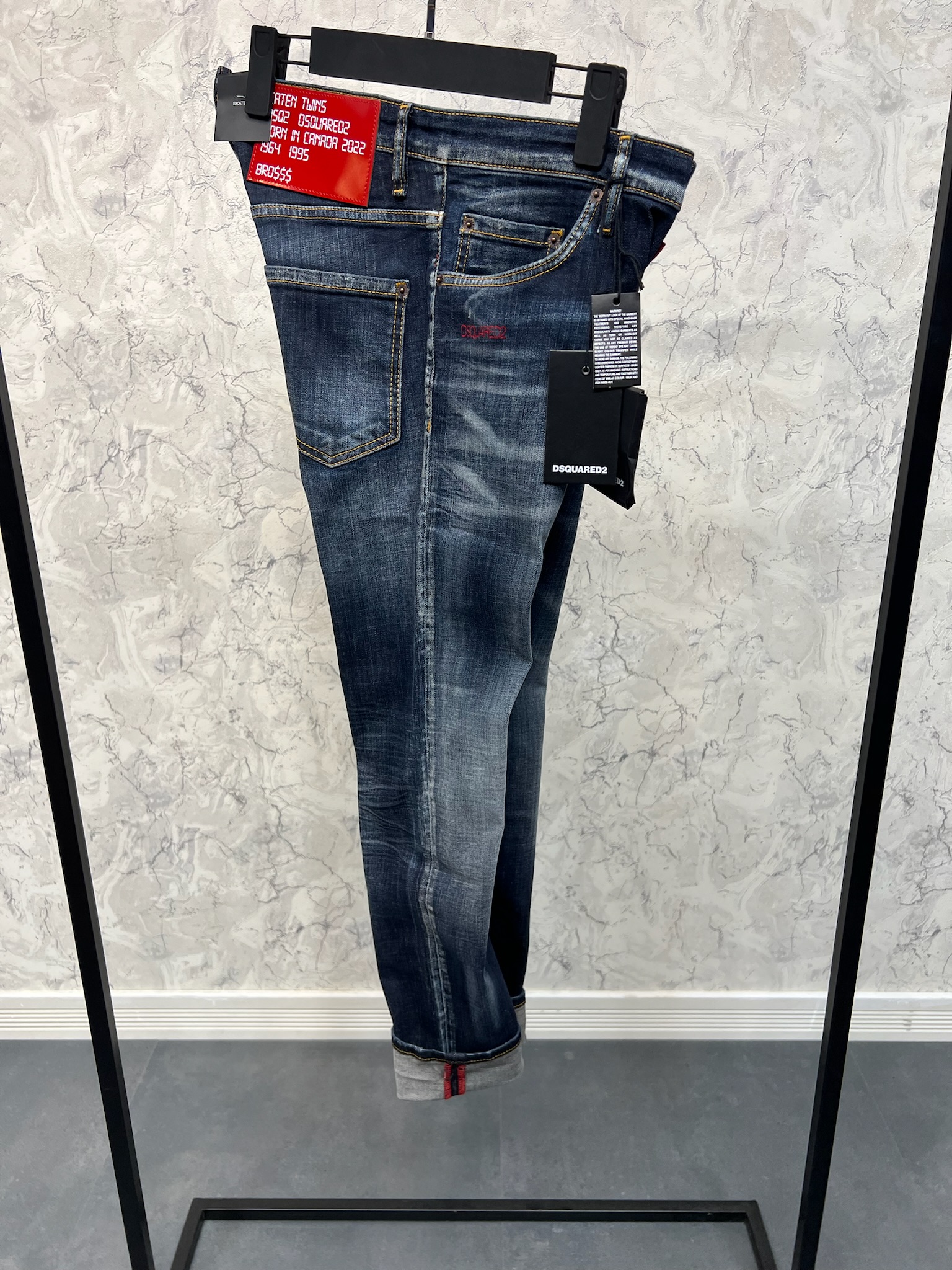 Erkek%20Slim%20Fit%20Pantolon%2025K018