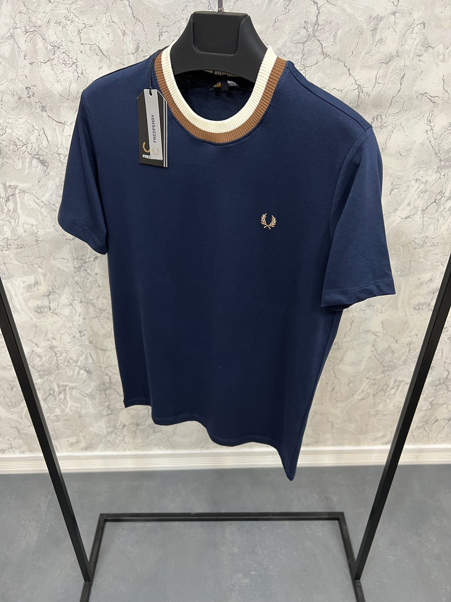 Erkek%20Slim%20Fit%20%20%20Tshirt%20