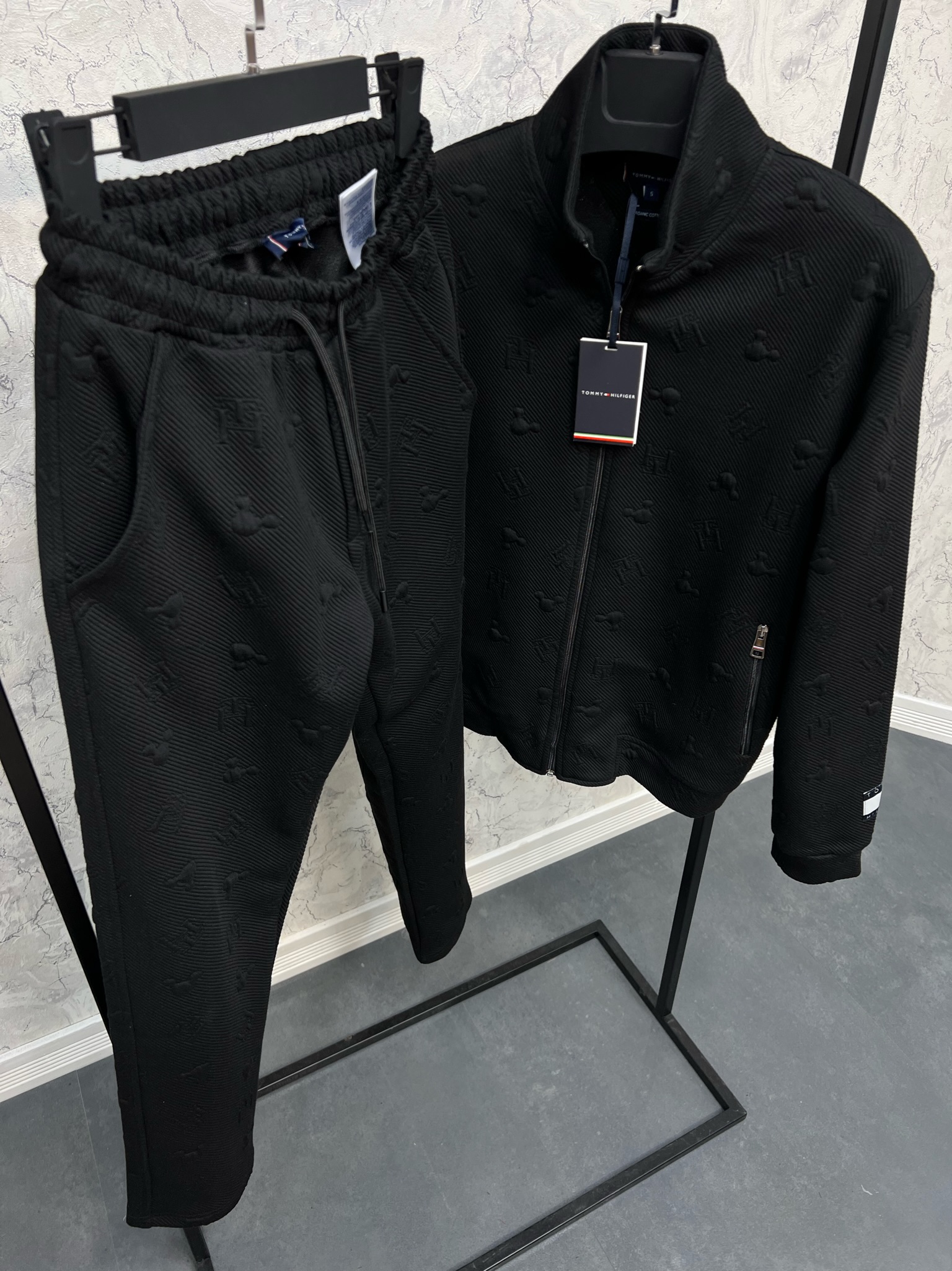 Erkek%20Normal%20Fit%20%20Eşofman%20Takım%2014004S