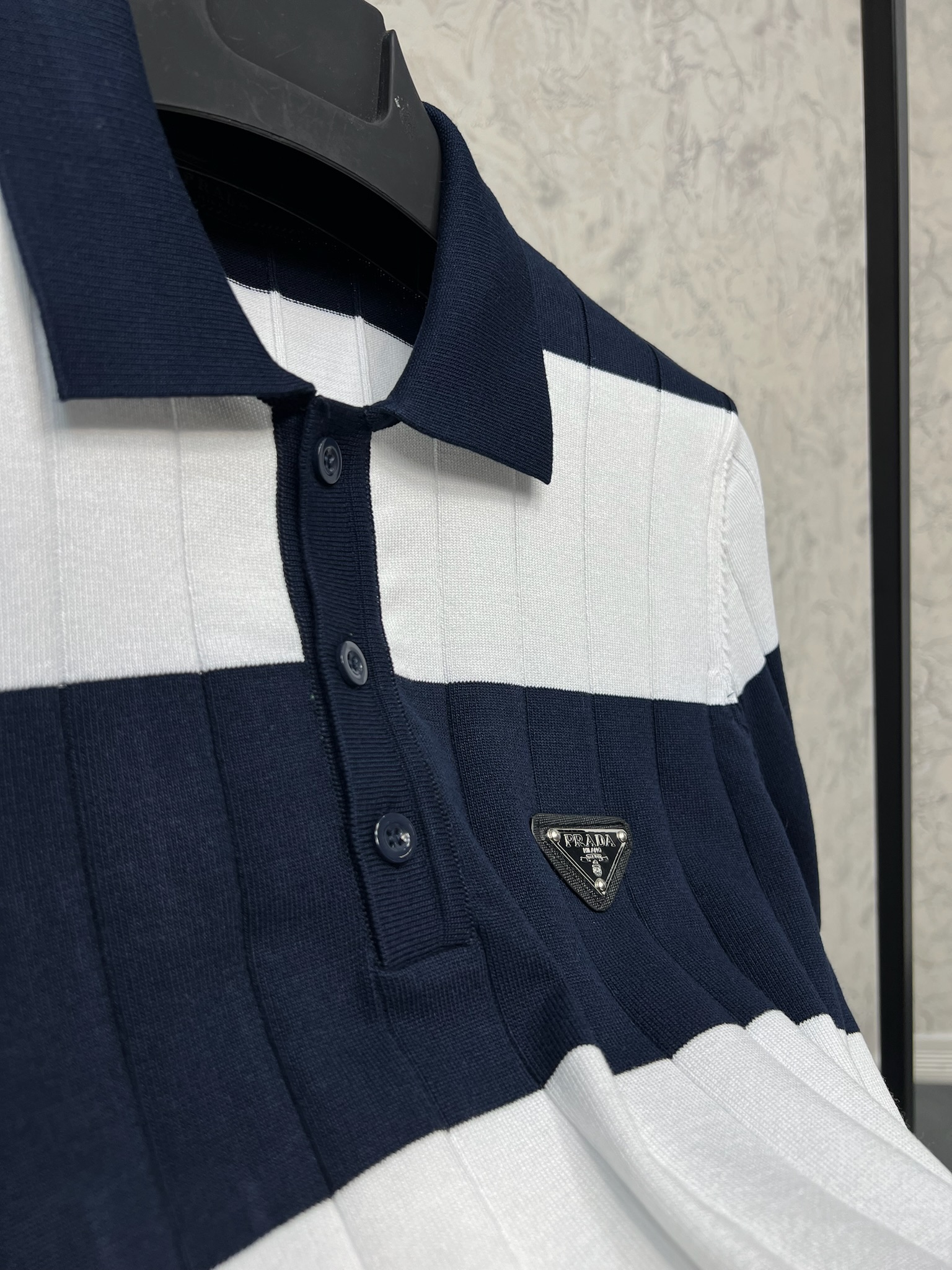 Erkek%20Slim%20Fit%20Polo%20Yaka%2025K019