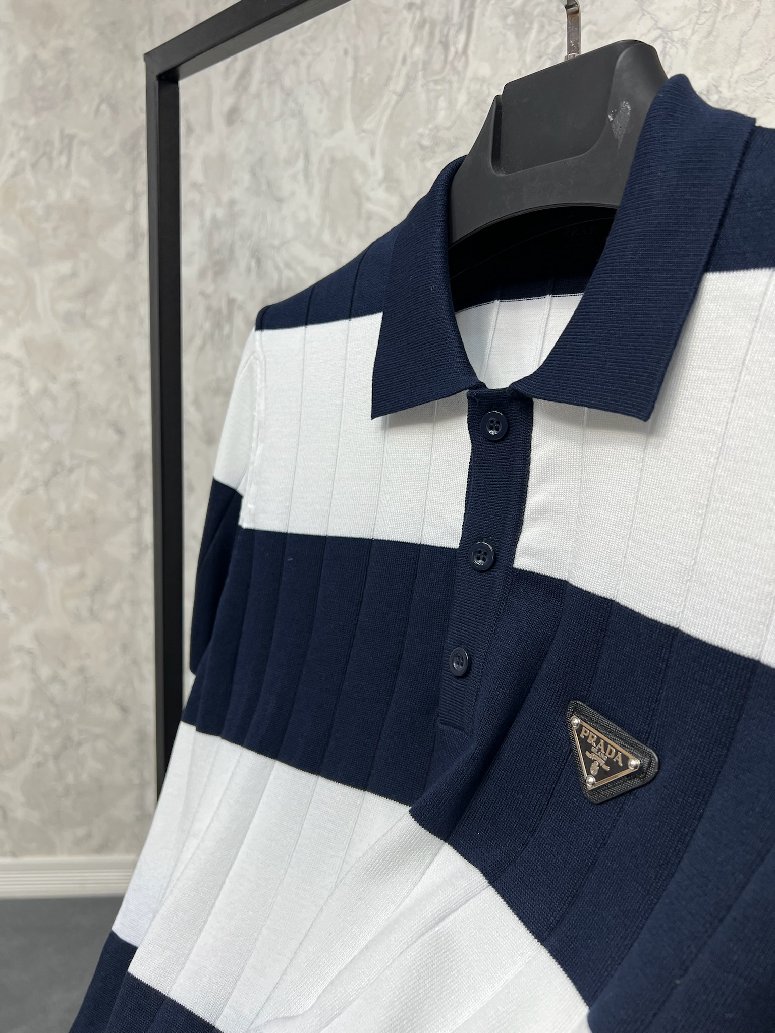 Erkek%20Slim%20Fit%20Polo%20Yaka%2025K019