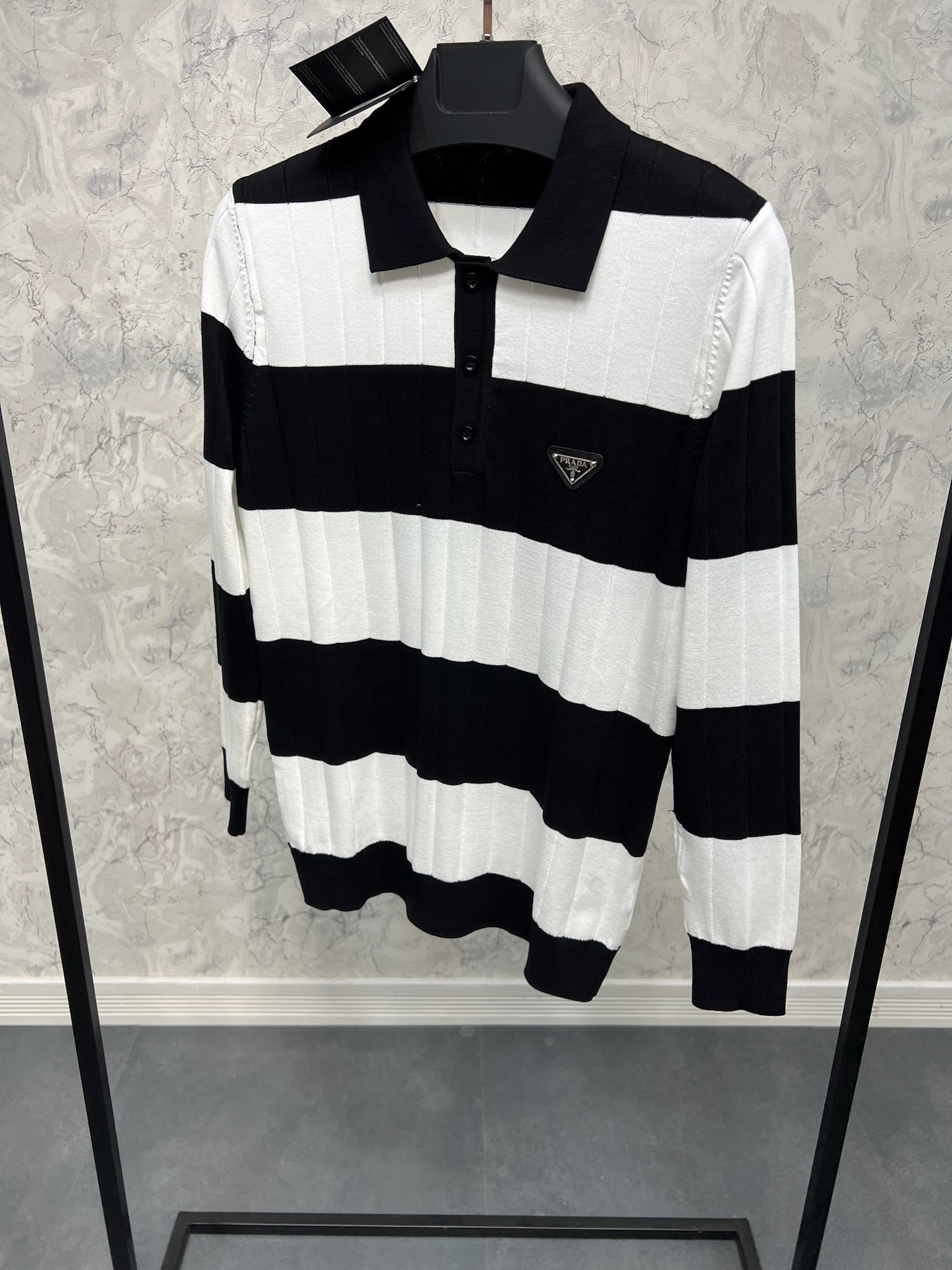 Erkek%20Slim%20Fit%20Polo%20Yaka%2025K019S