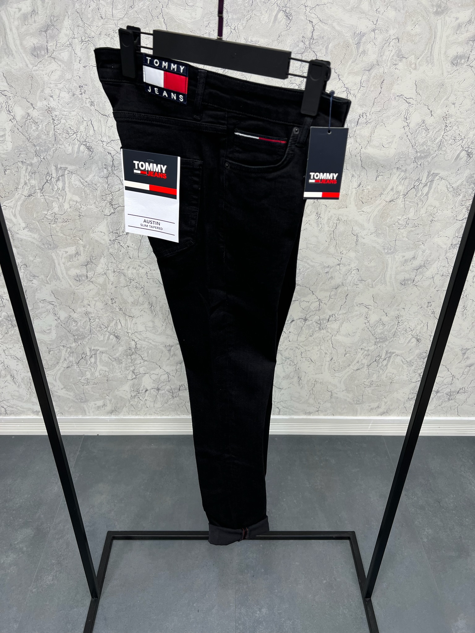 Erkek%20Slim%20Fit%20Pantolon%2024C10