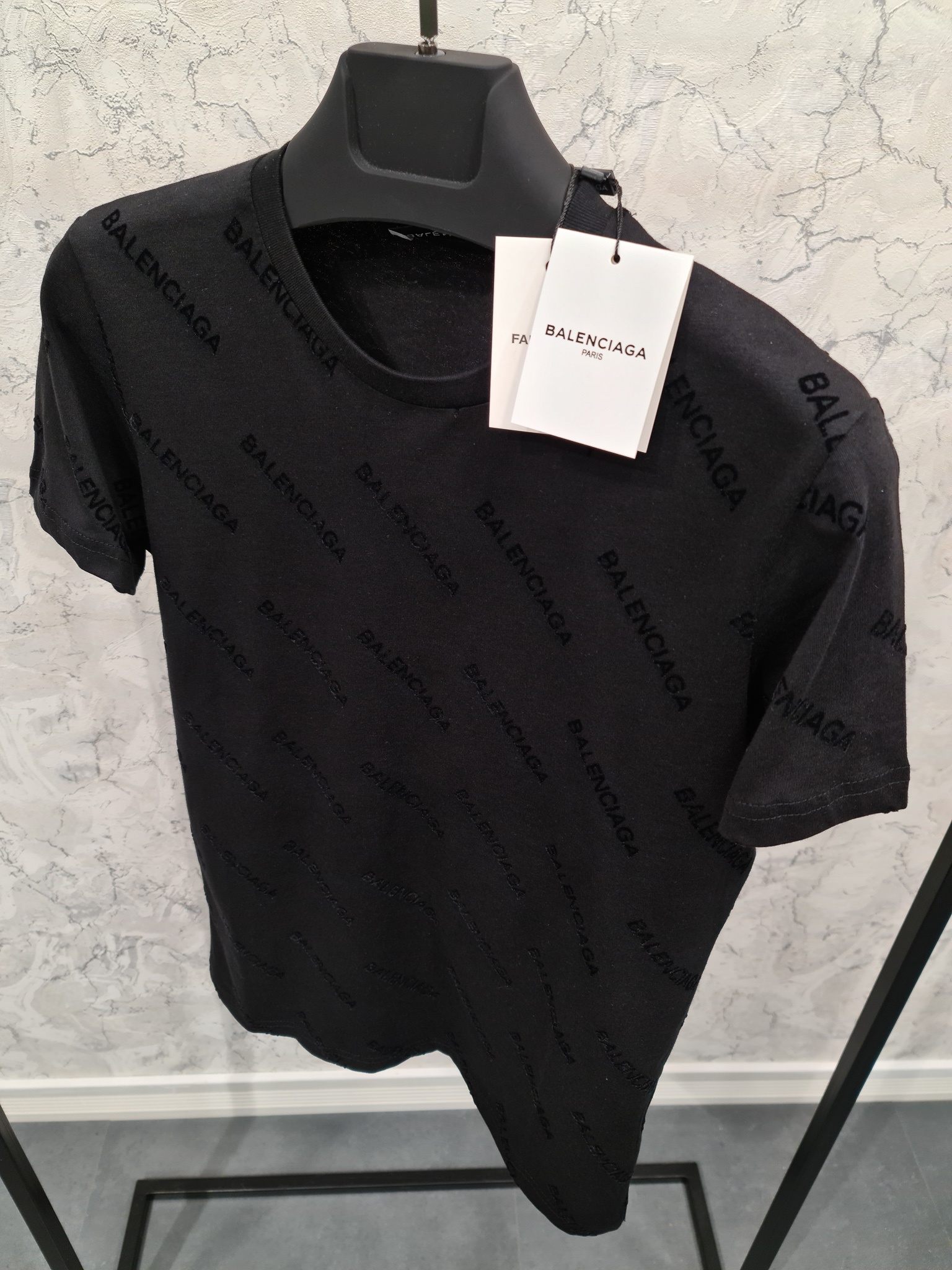 Erkek%20Slim%20Fit%20Siyah%20Tshirt%2022012S