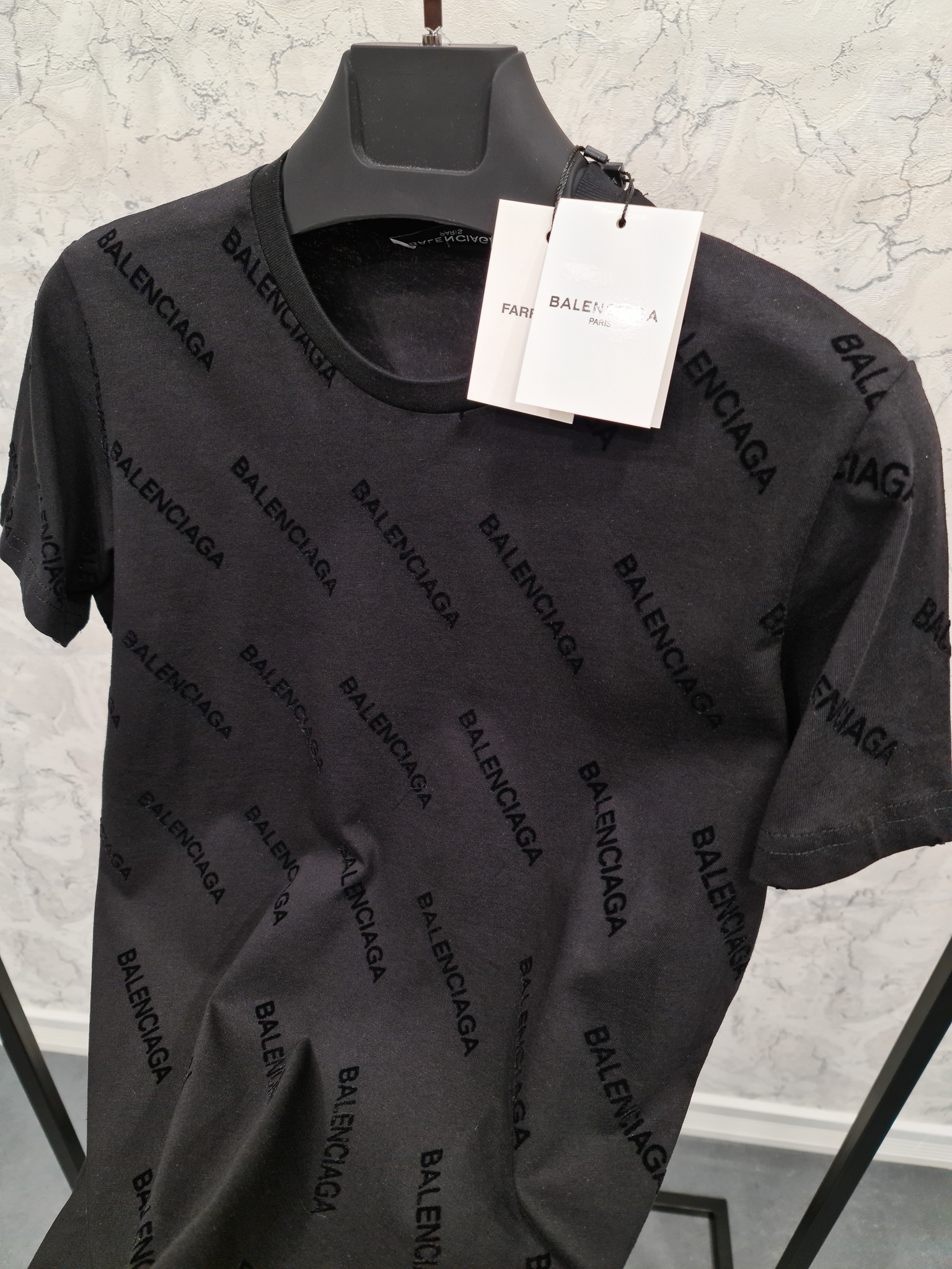 Erkek%20Slim%20Fit%20Siyah%20Tshirt%2022012S