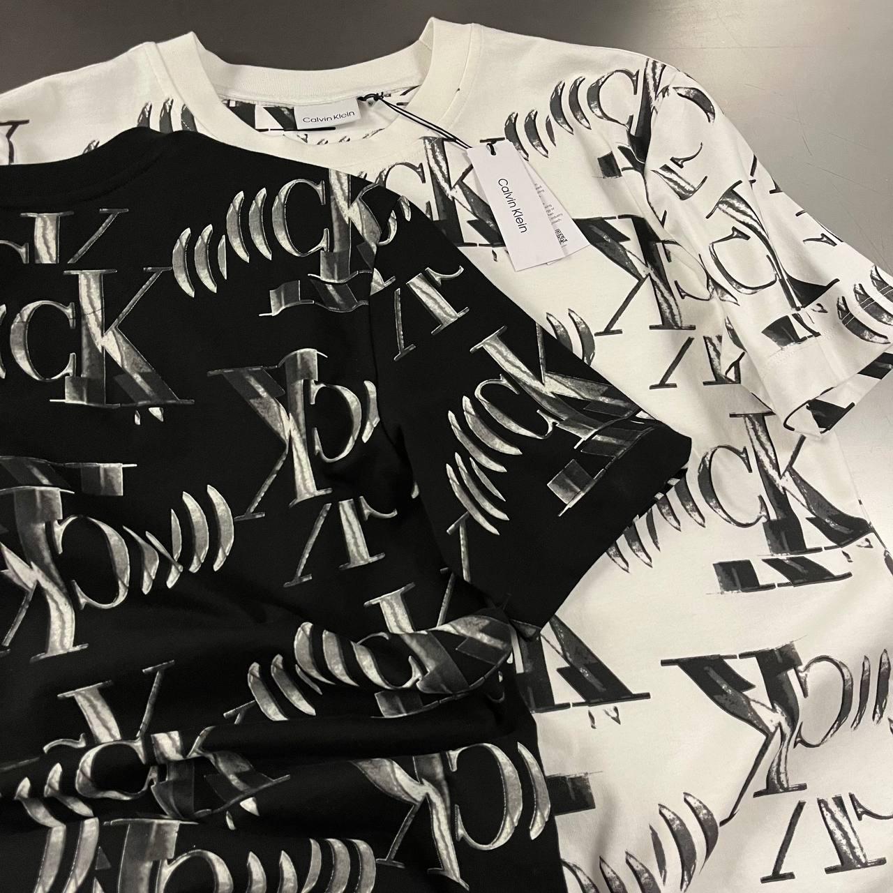 Erkek%20Normal%20Fit%20Tshirt%2025S004S