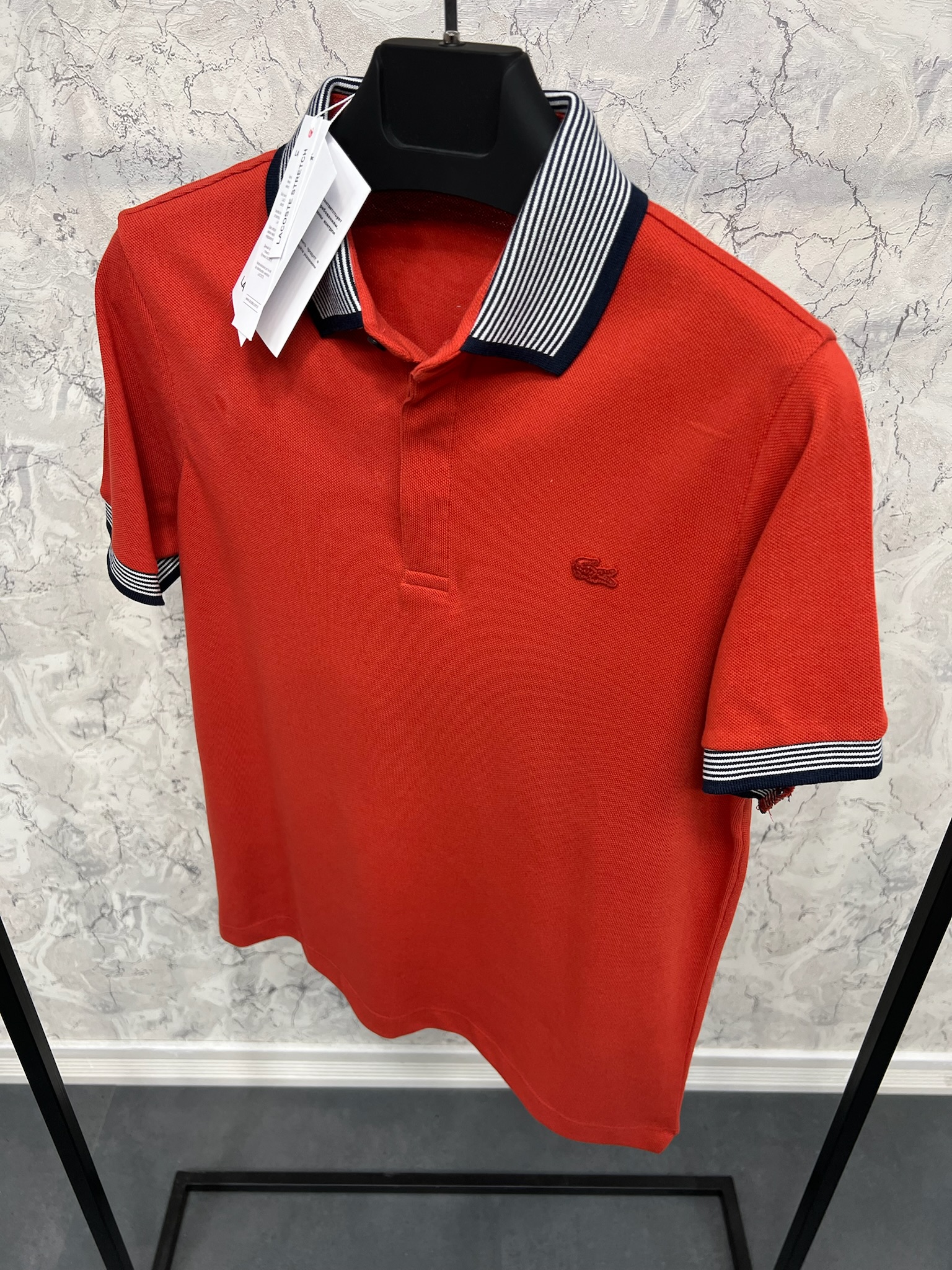 Erkek%20Normal%20%20Fit%20Polo%20Yaka%20T-shirt%208047M