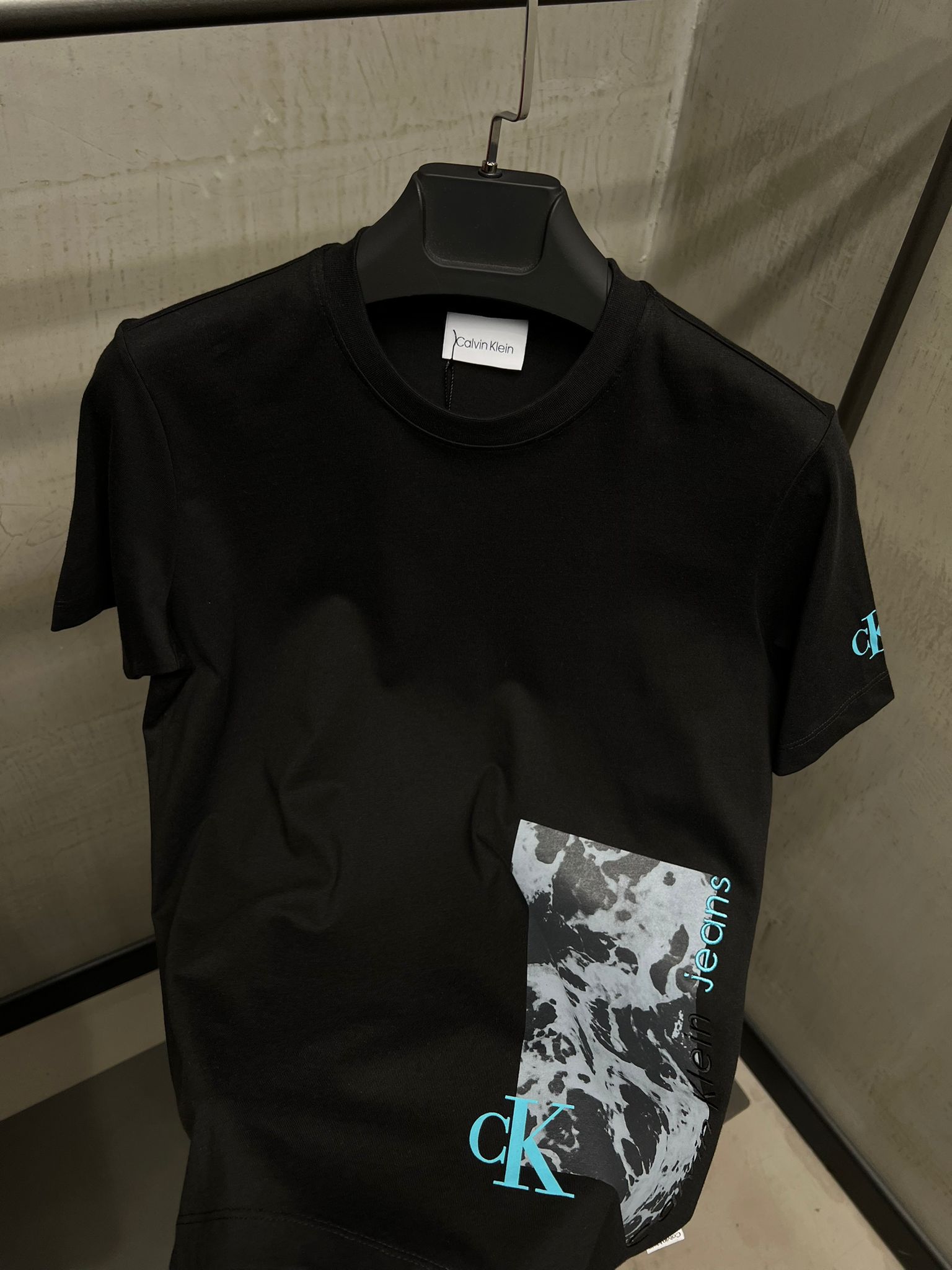 Erkek%20Slim%20Fit%20Tshirt%206139S