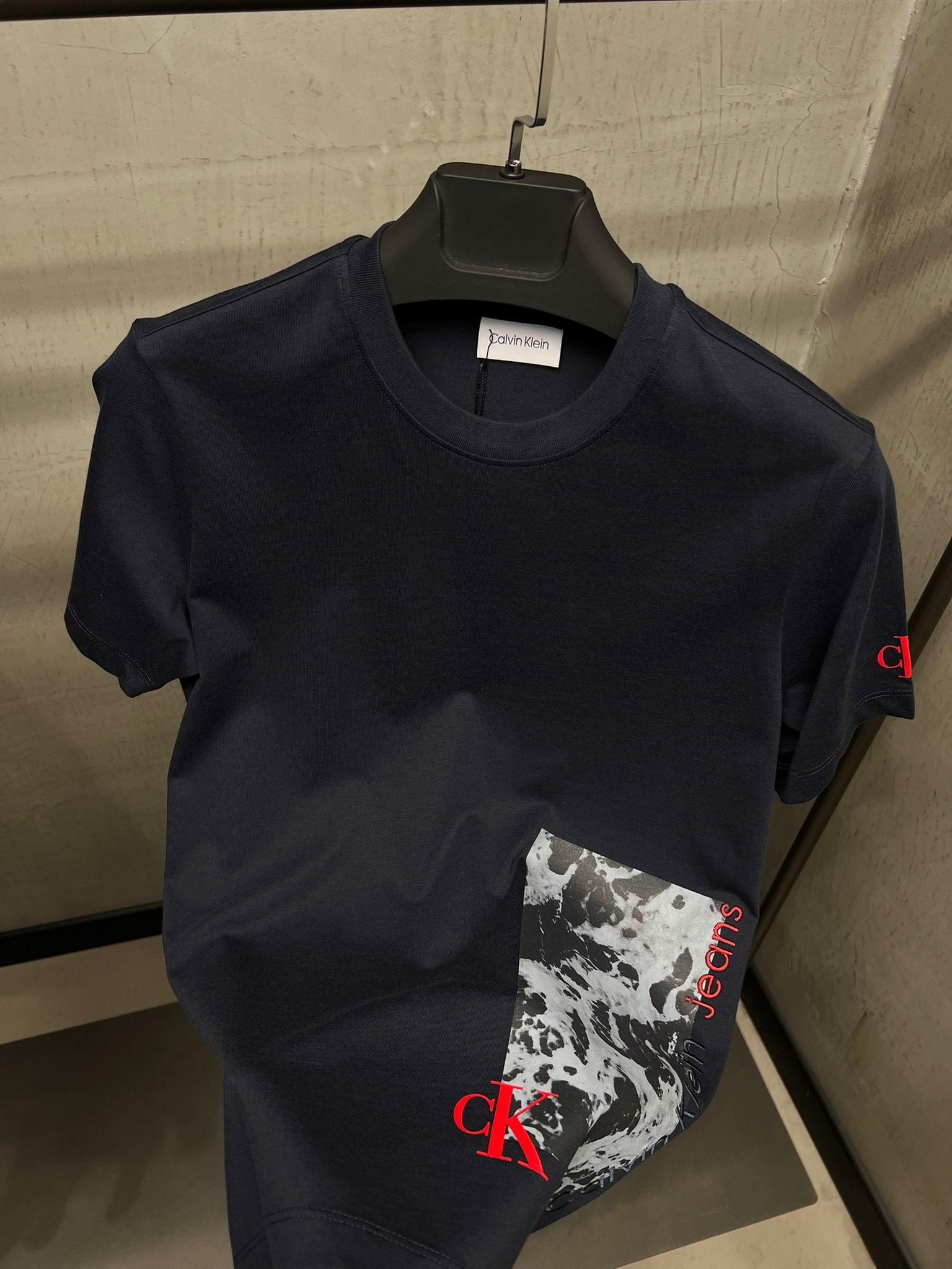Erkek%20Slim%20Fit%20Tshirt%206139L