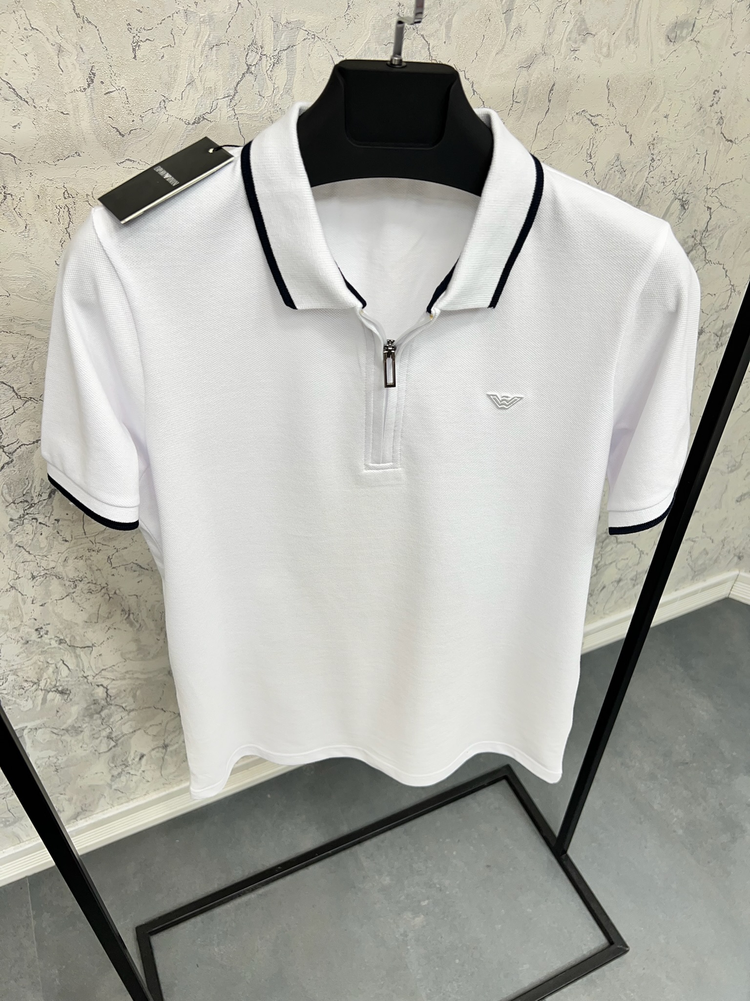 Erkek%20Normal%20%20Fit%20Polo%20Yaka%20T-shirt%208062B
