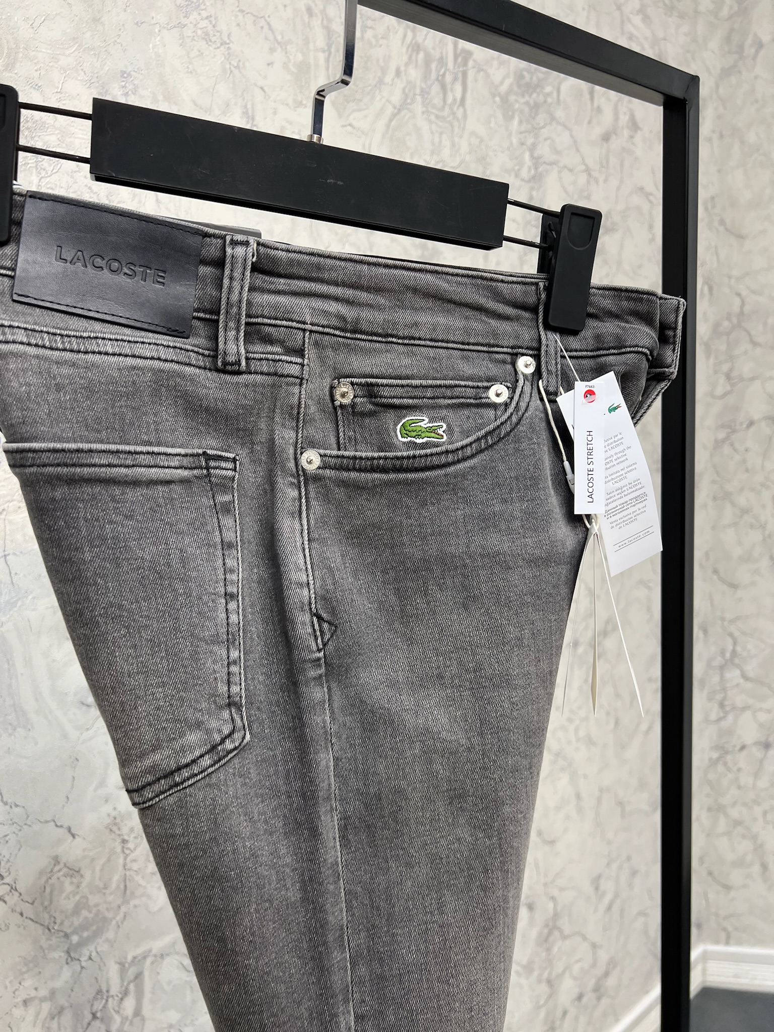 Erkek%20Slim%20Fit%20Kot%20Pantolon%2024L02