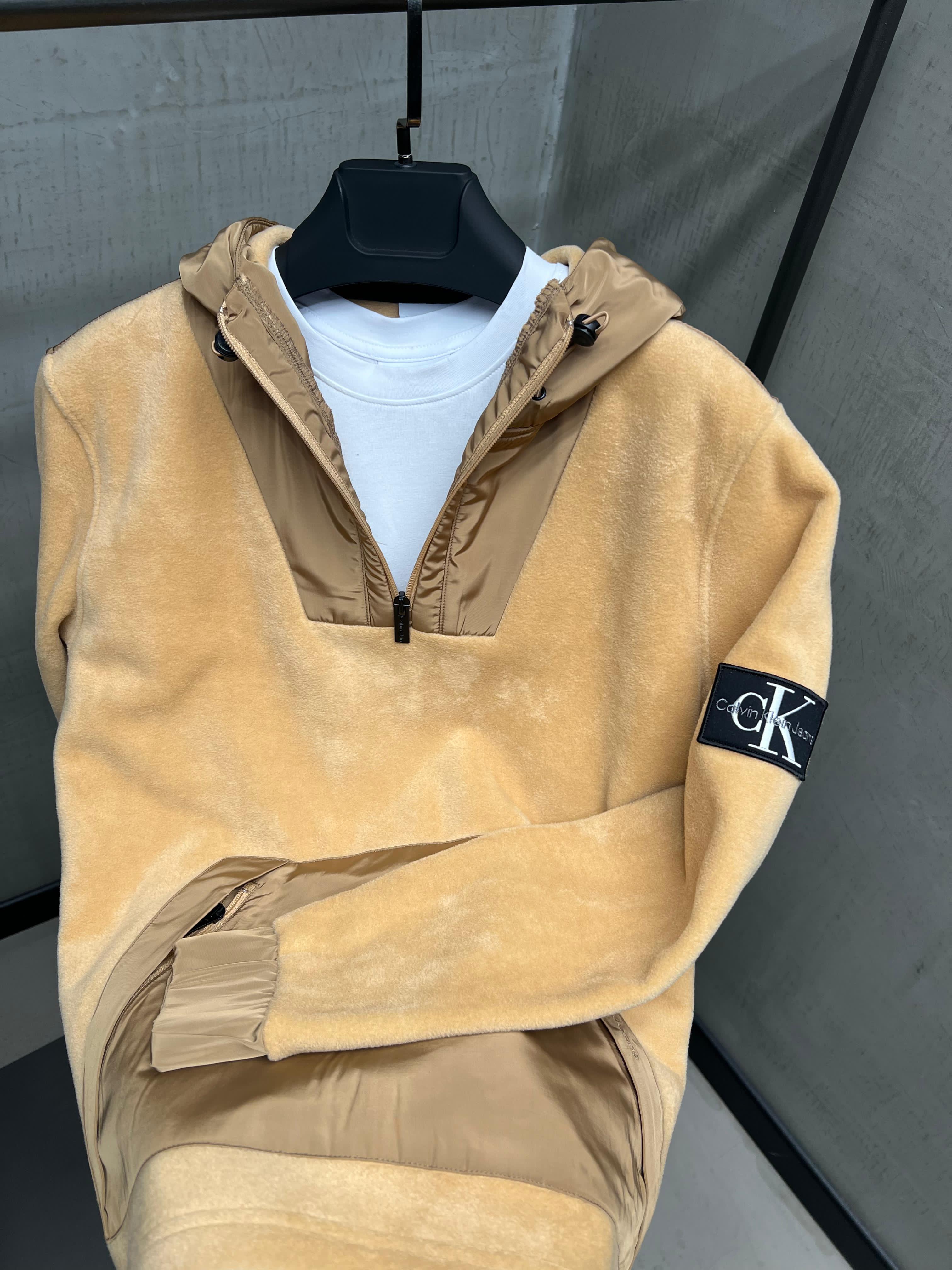 Erkek%20Normal%20Fit%20Peluş%203553K