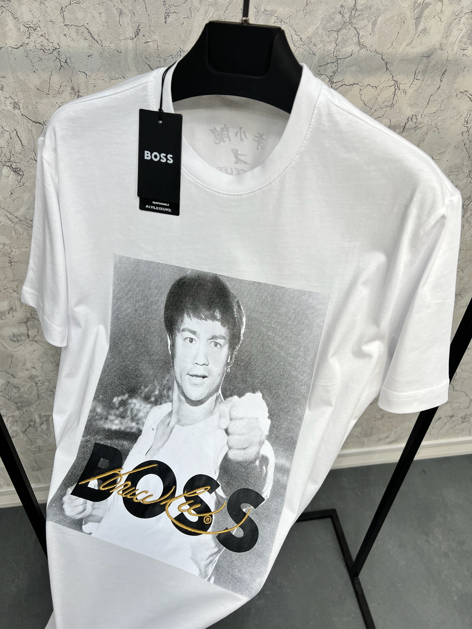 Erkek%20Normal%20Fit%20Tshirt%2024T52B