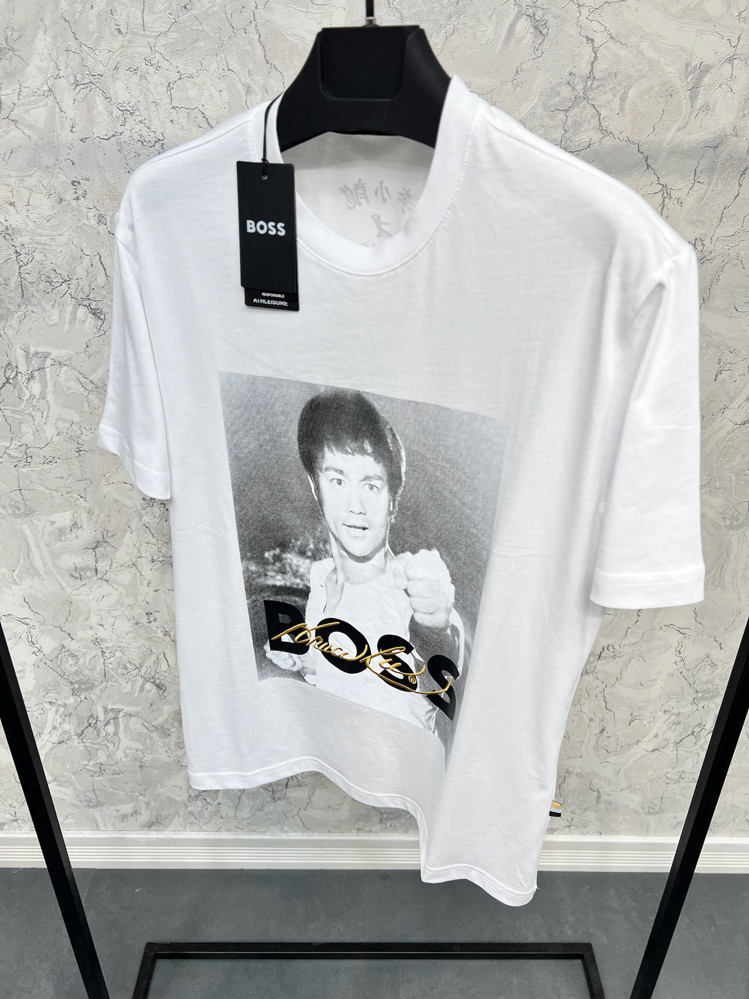 Erkek%20Normal%20Fit%20Tshirt%2024T52B