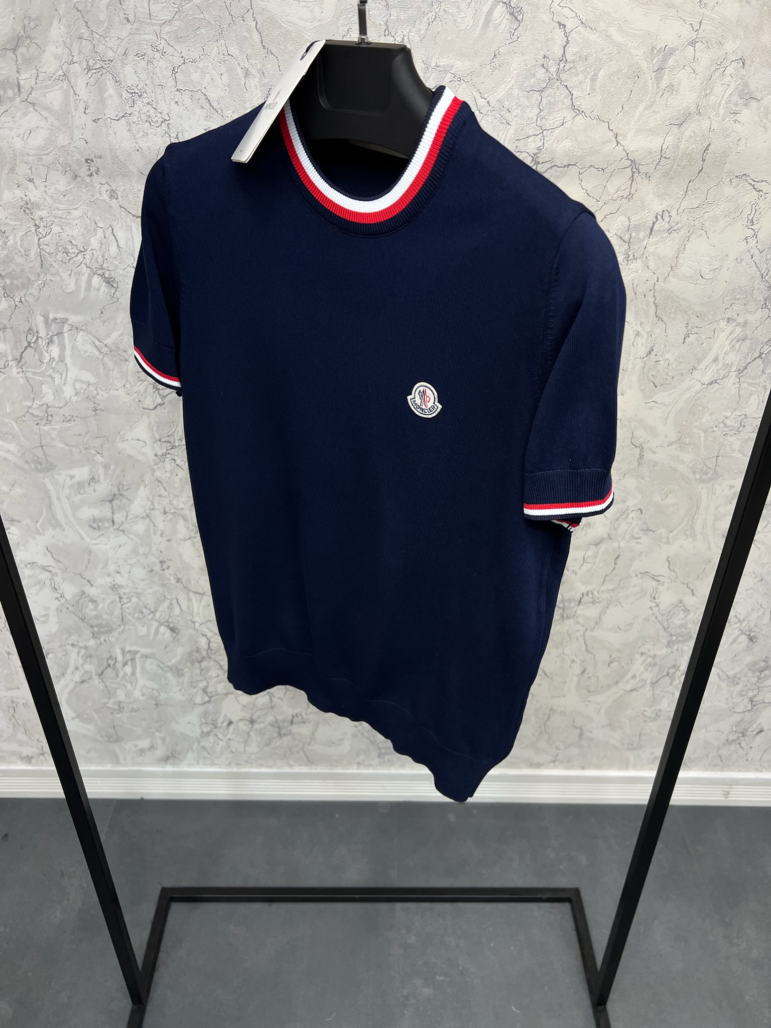 Erkek%20Slim%20Fit%20Tshirt%2024T122L
