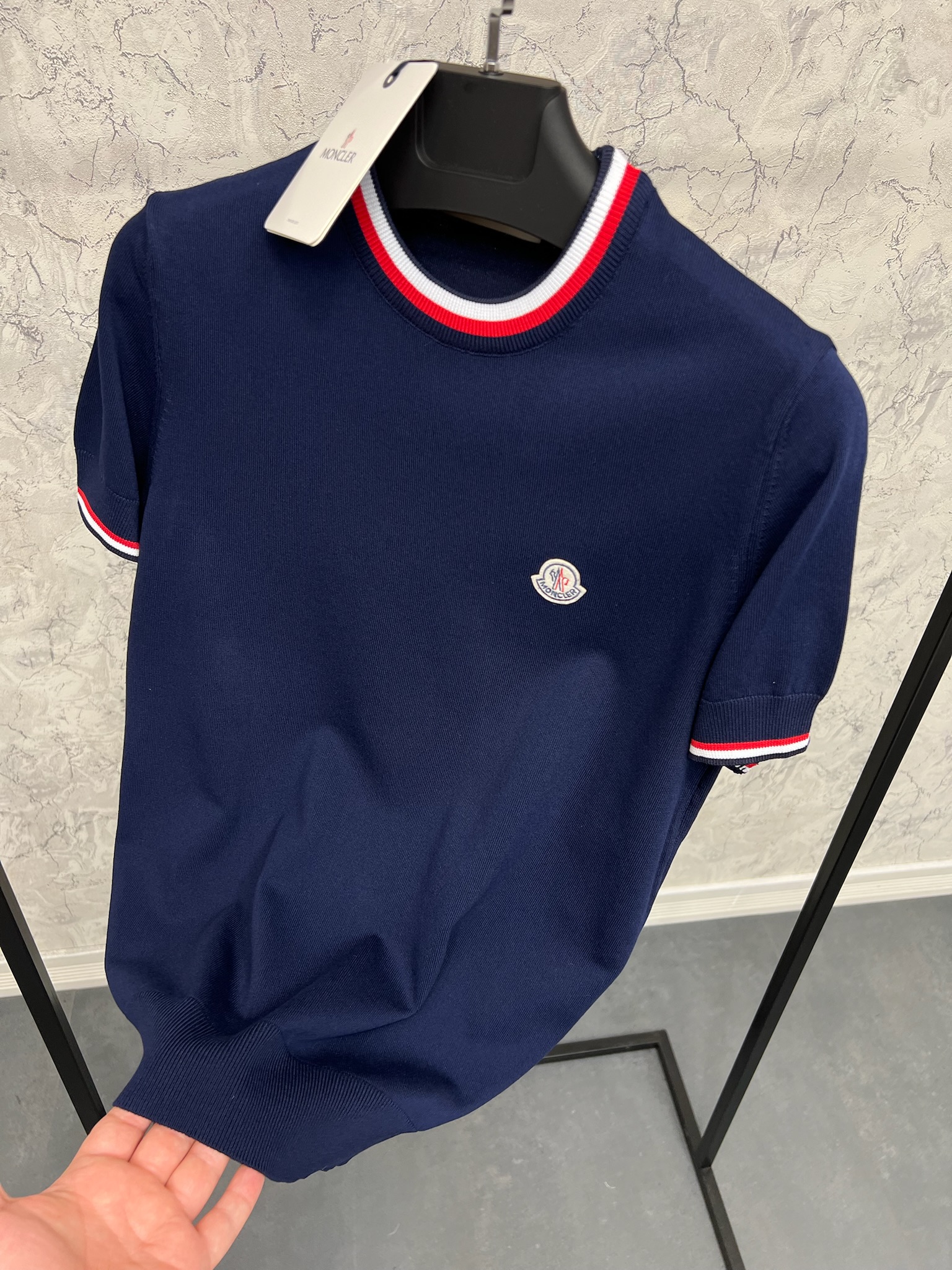 Erkek%20Slim%20Fit%20Tshirt%2024T122L