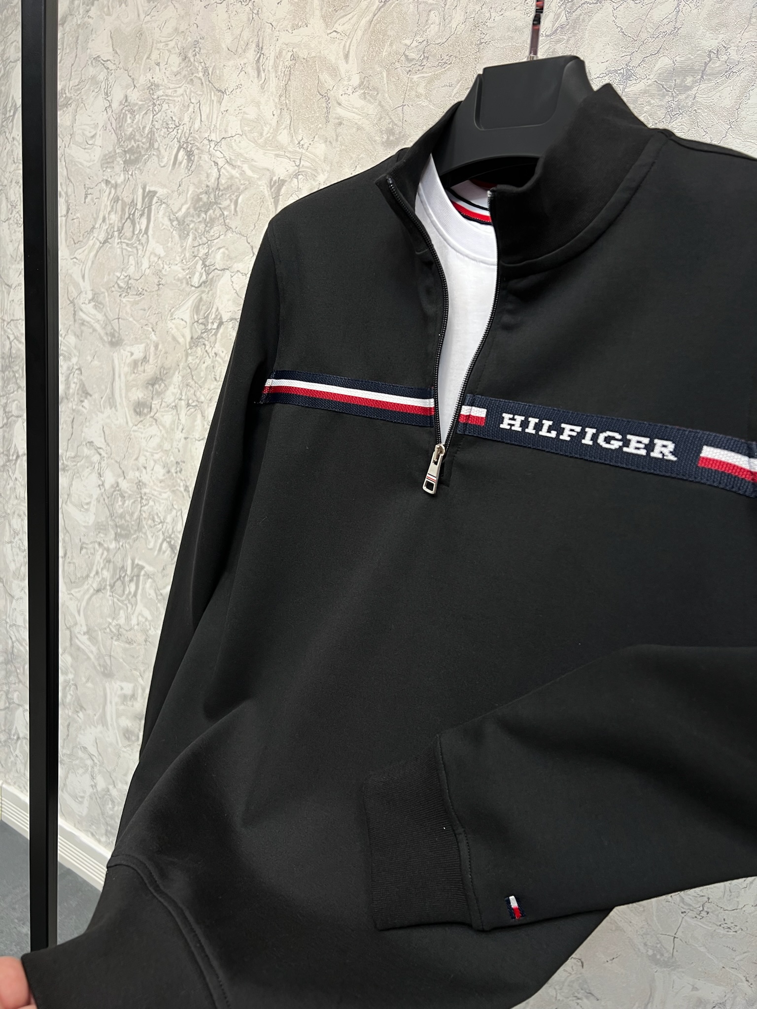 Erkek%20Normal%20%20Fit%20Sweatshirt%203508S