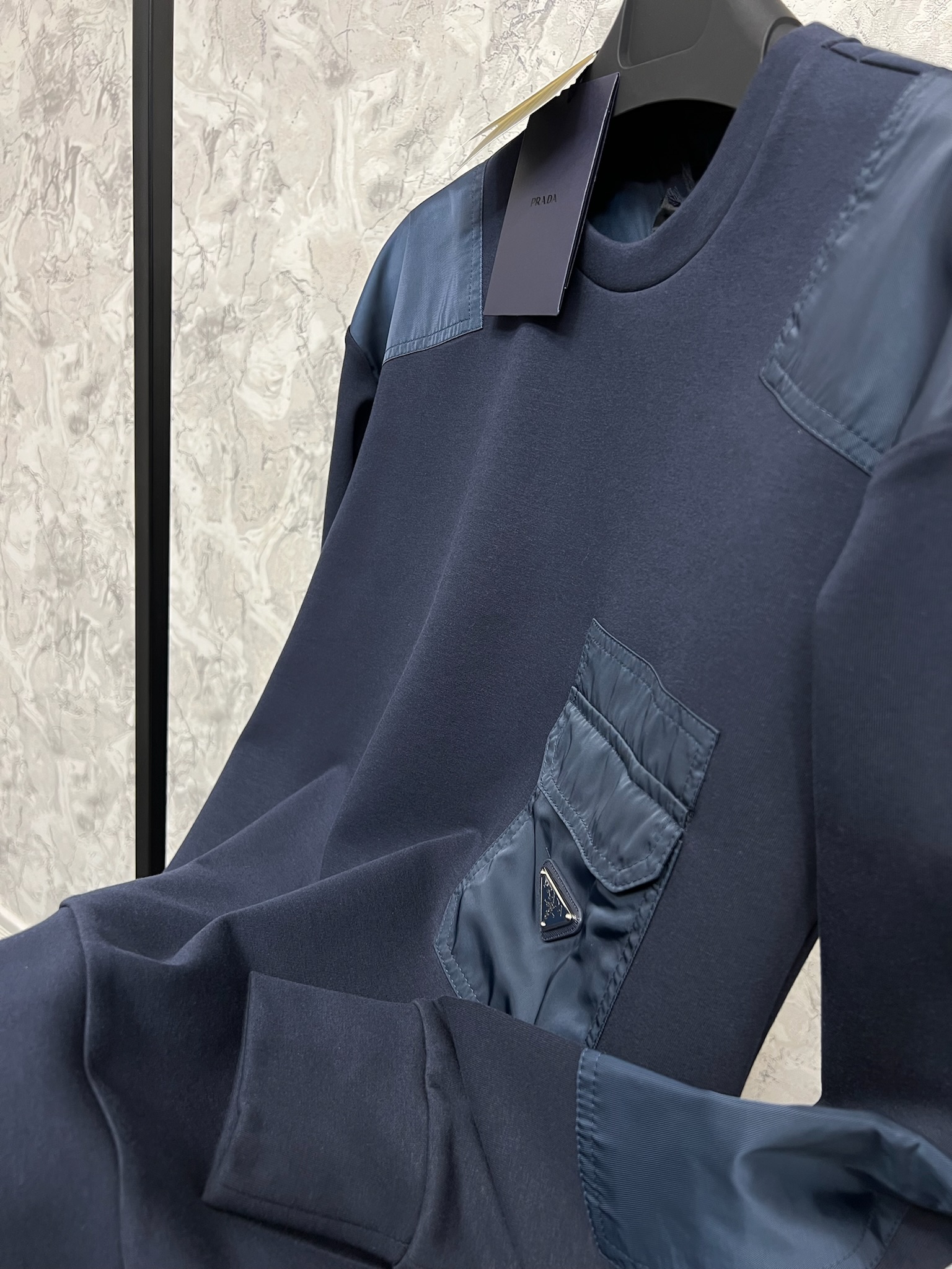 Erkek%20Normal%20%20Fit%20Sweatshirt%2025K048L