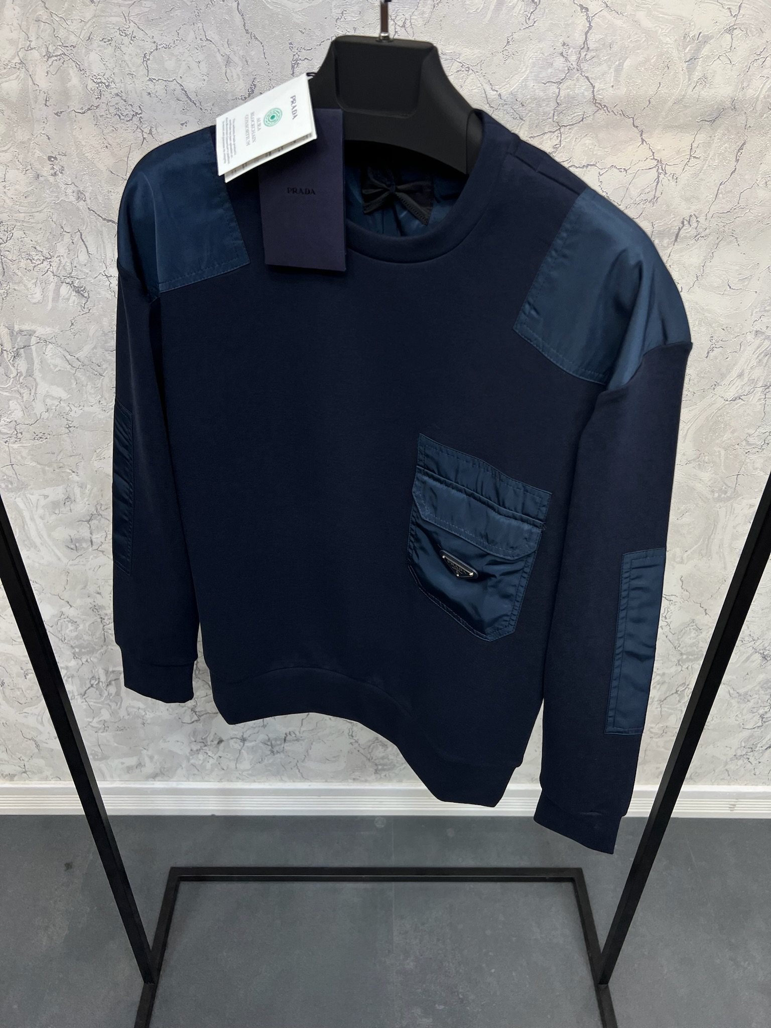 Erkek%20Normal%20%20Fit%20Sweatshirt%2025K048L