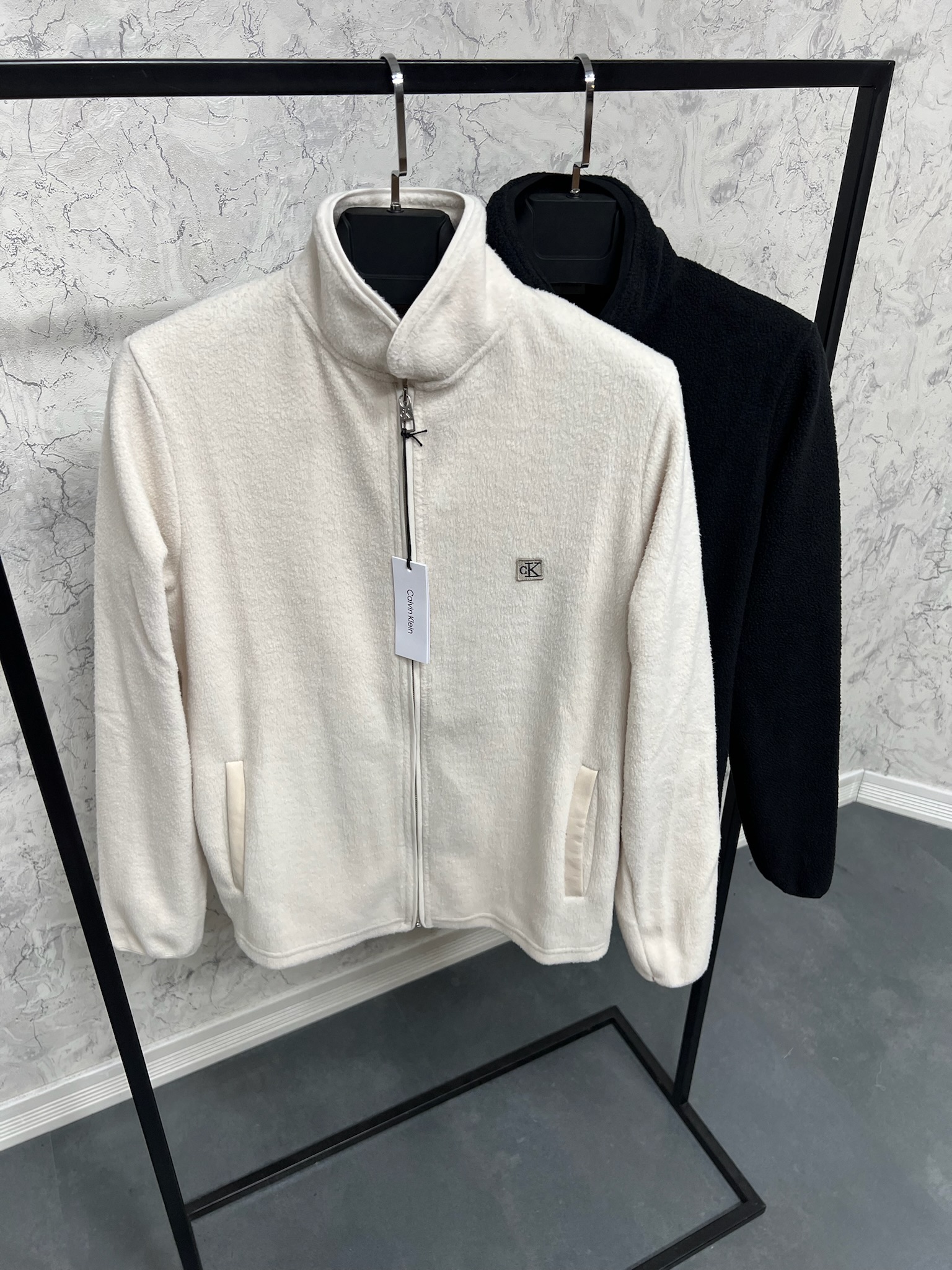 Erkek%20Normal%20Fit%20Sweatshirt%2025K082K