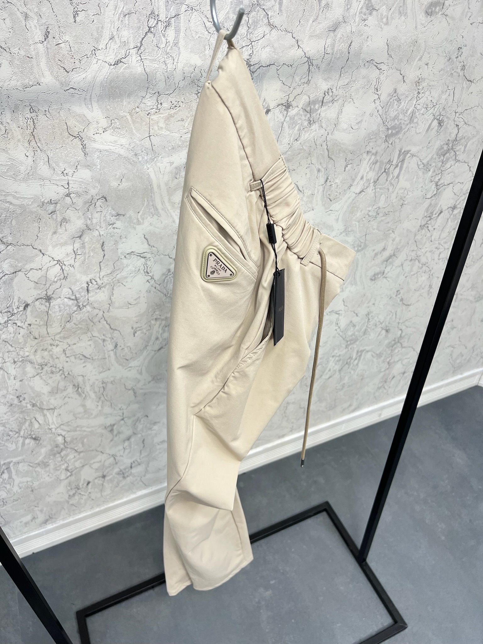 Erkek%20Slim%20Fit%20Pantolon%2024C11K
