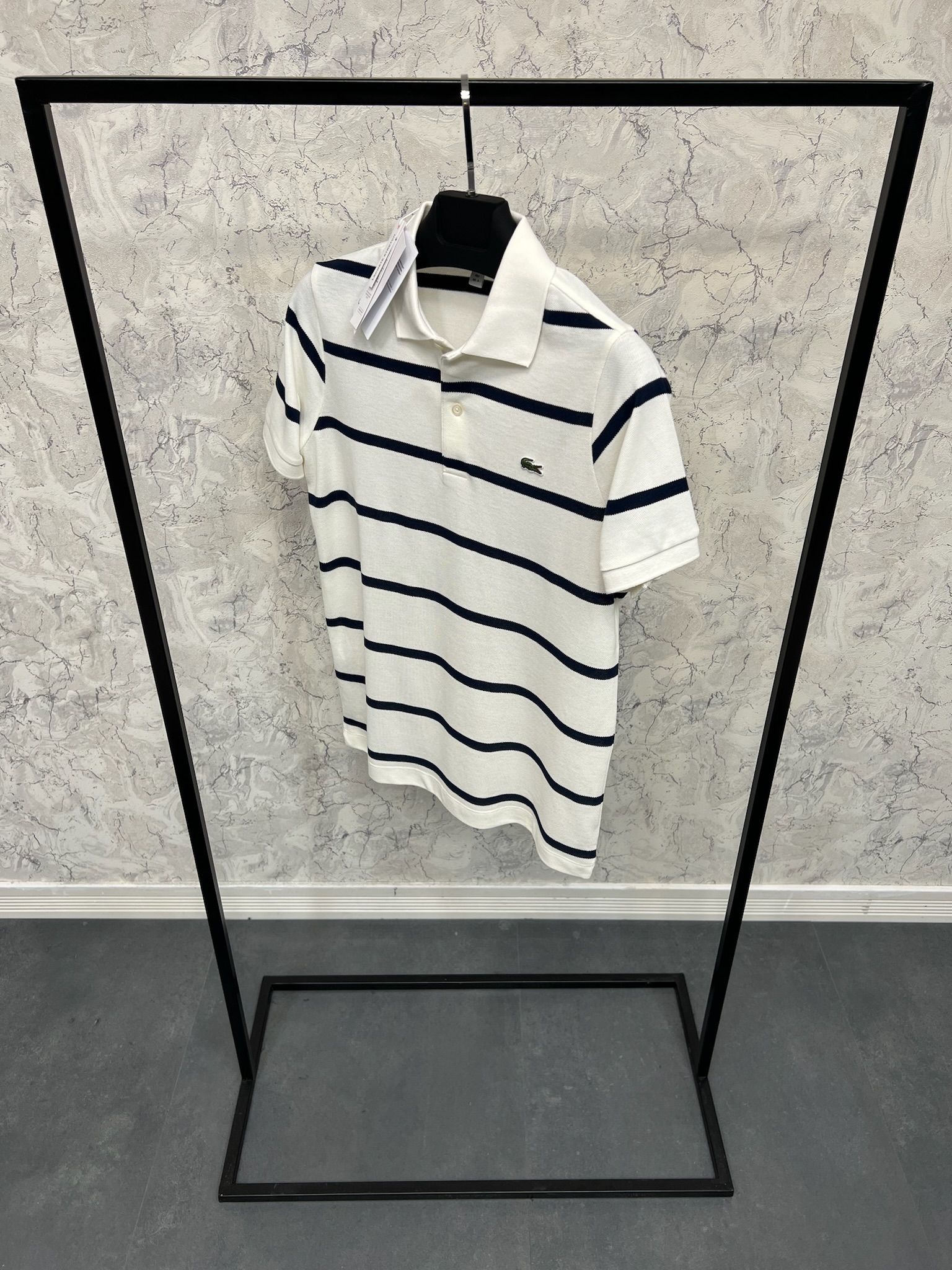 Erkek%20Normal%20%20Fit%20Polo%20Yaka%20T-shirt%208078B