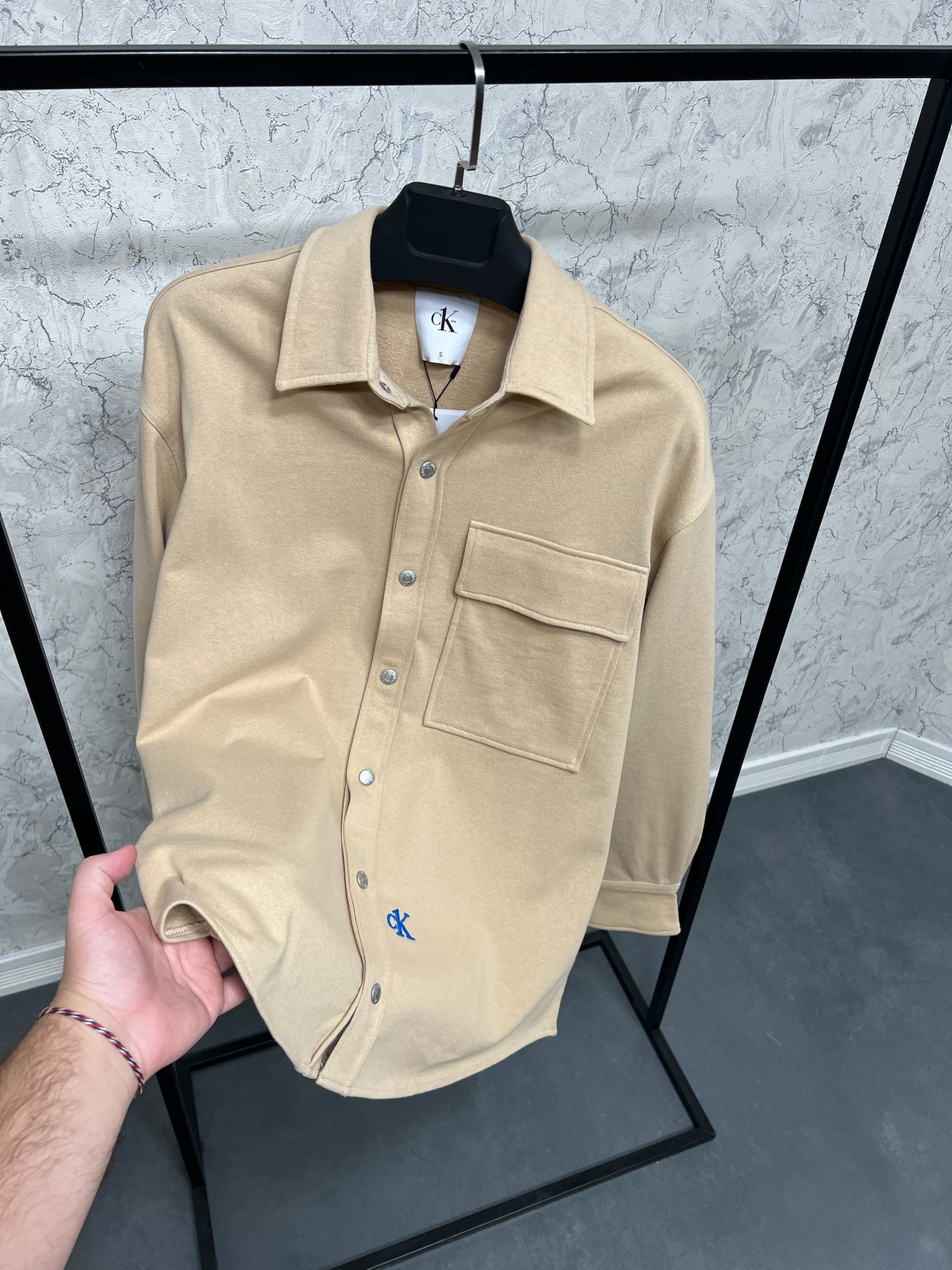 Erkek%20Oversize%20Fit%20Gömlek%20%2025K079